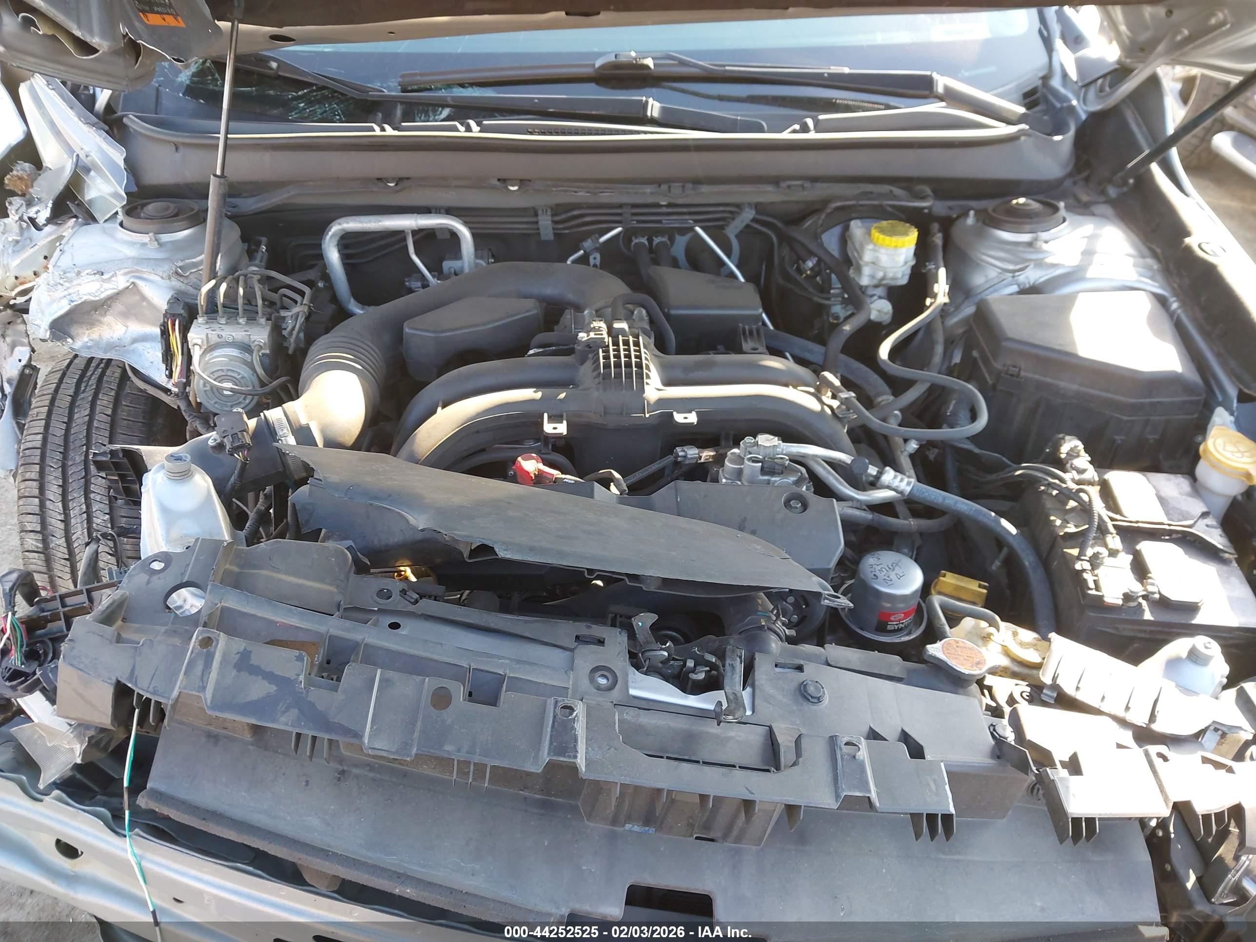 SUBARU OUTBACK image 10
