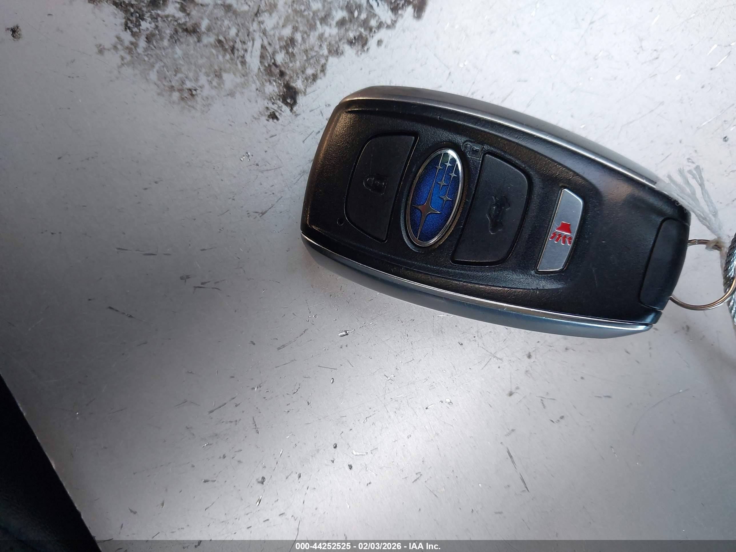 SUBARU OUTBACK image 11