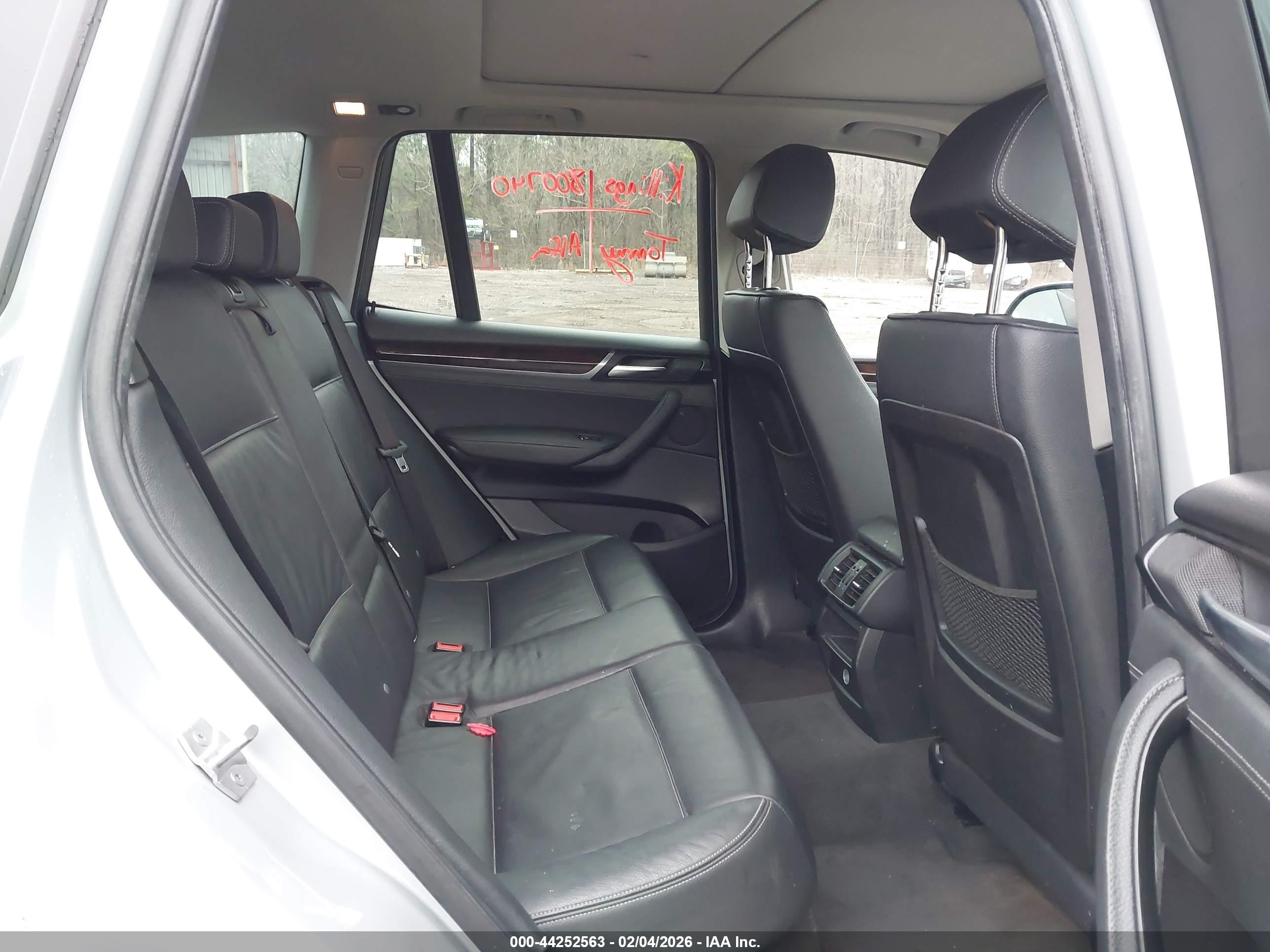BMW X3 image 8
