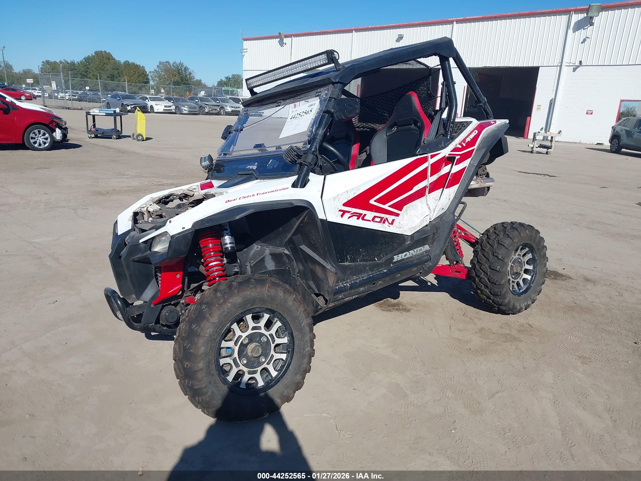 HONDA SXS1000 image 2