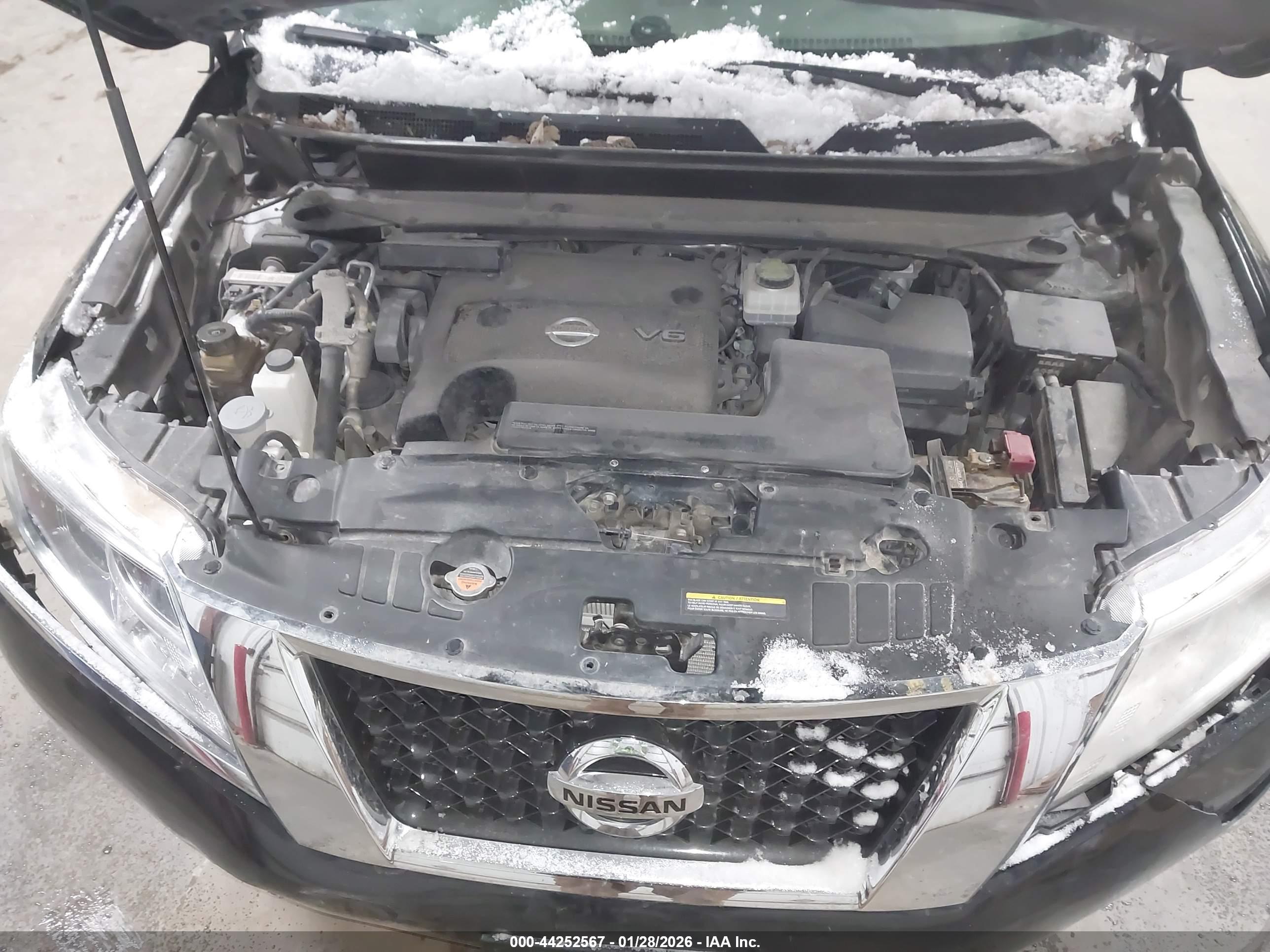 NISSAN PATHFINDER image 10