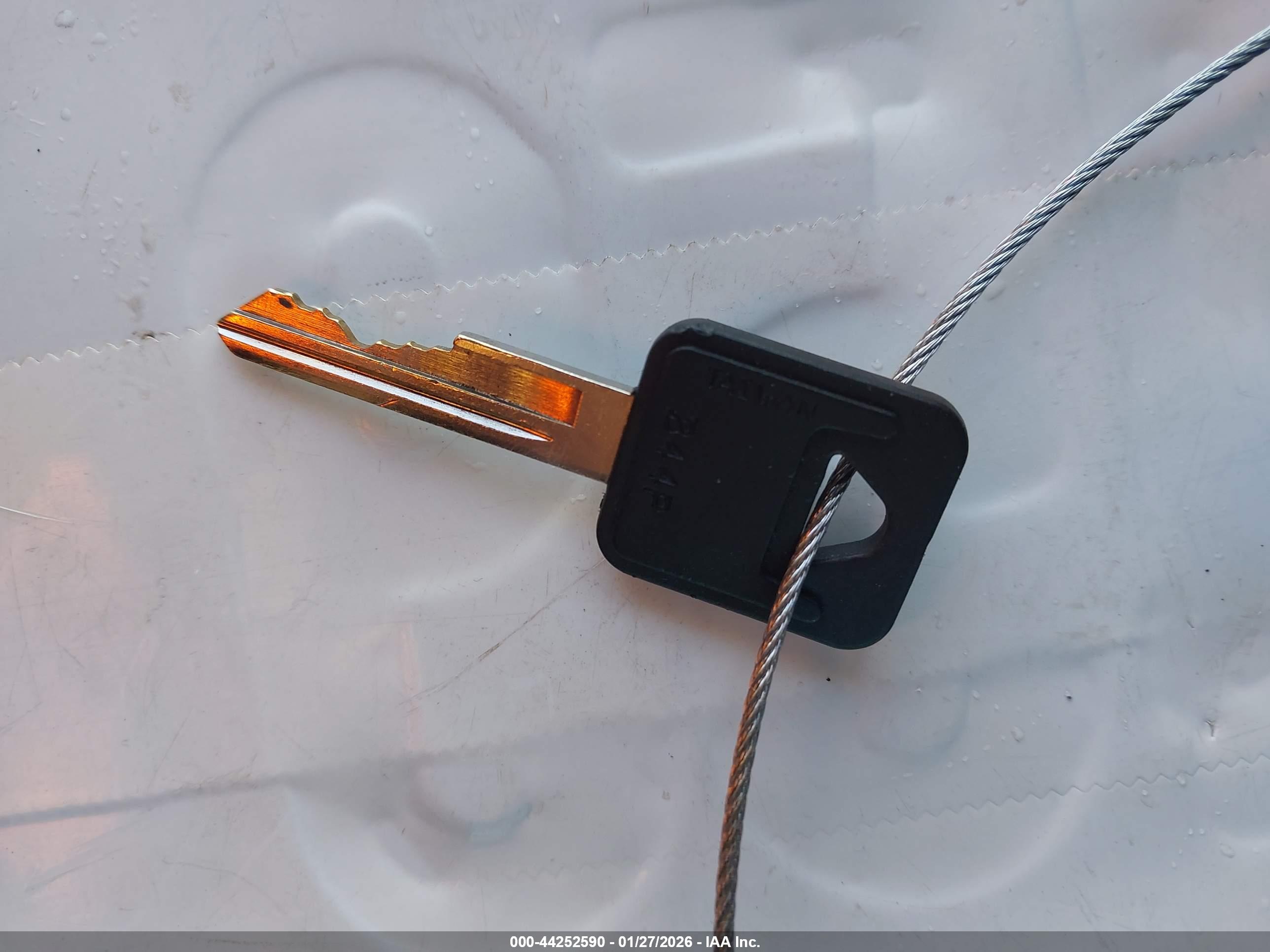 CHEVROLET S image 11