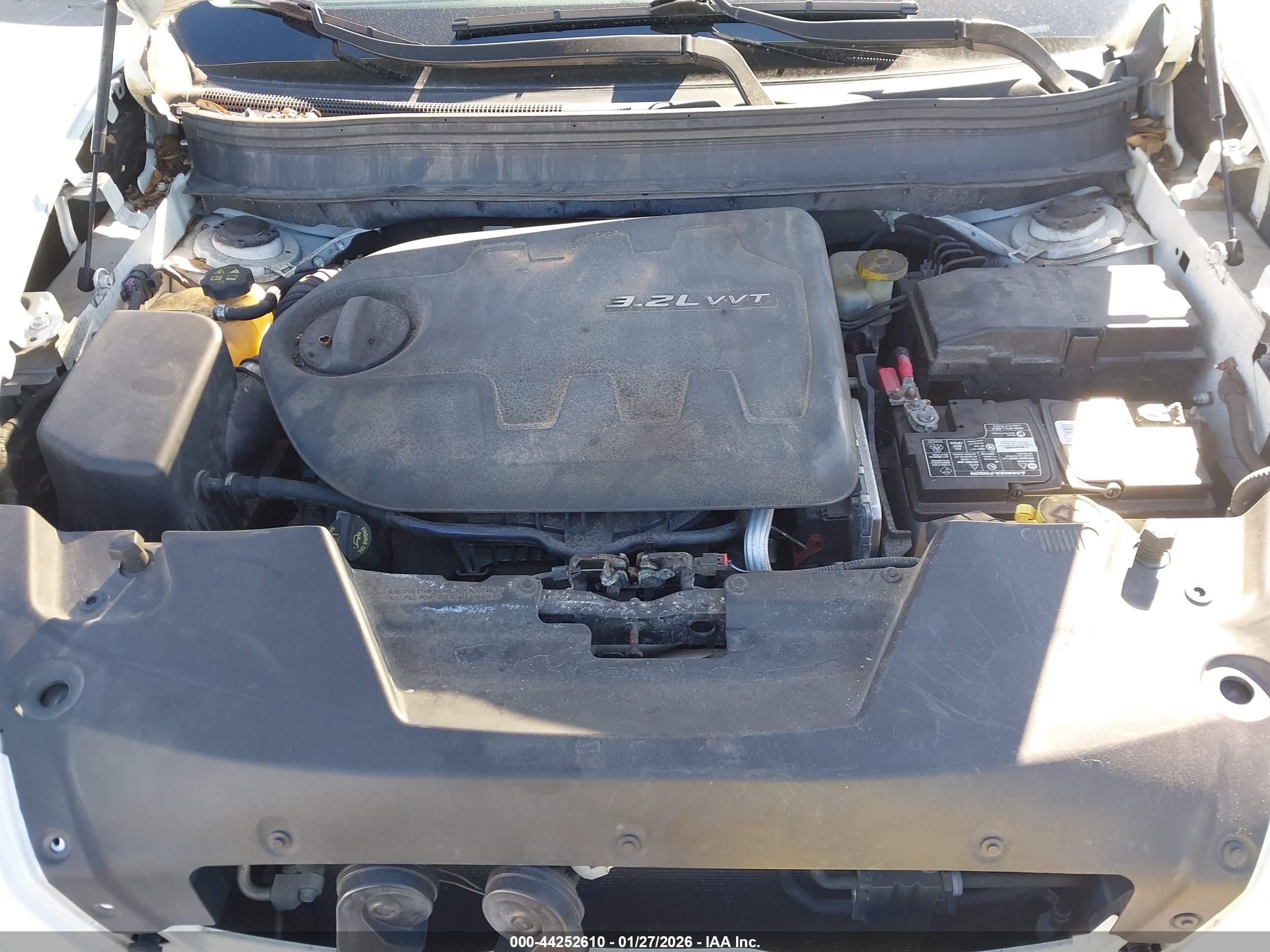 JEEP CHEROKEE image 10