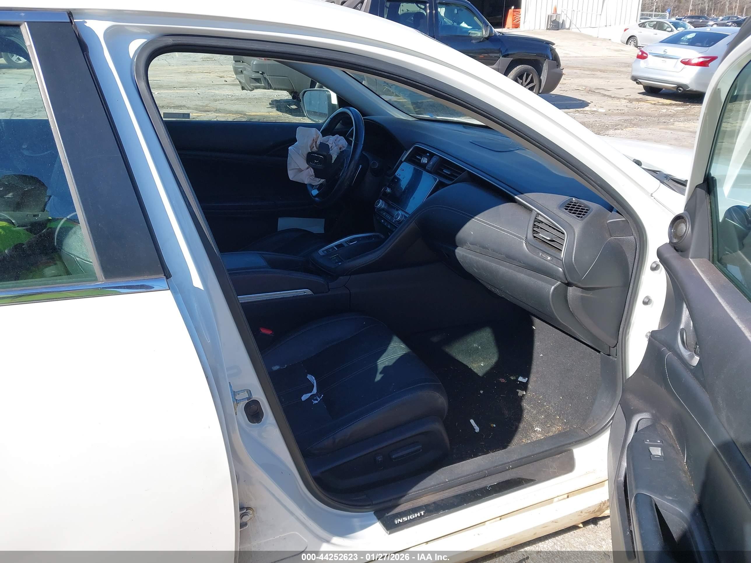 HONDA INSIGHT image 5