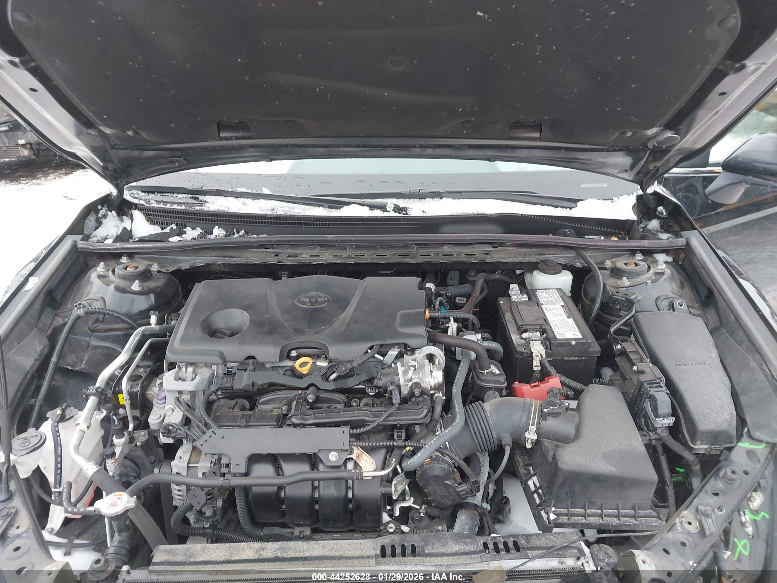 TOYOTA CAMRY image 10