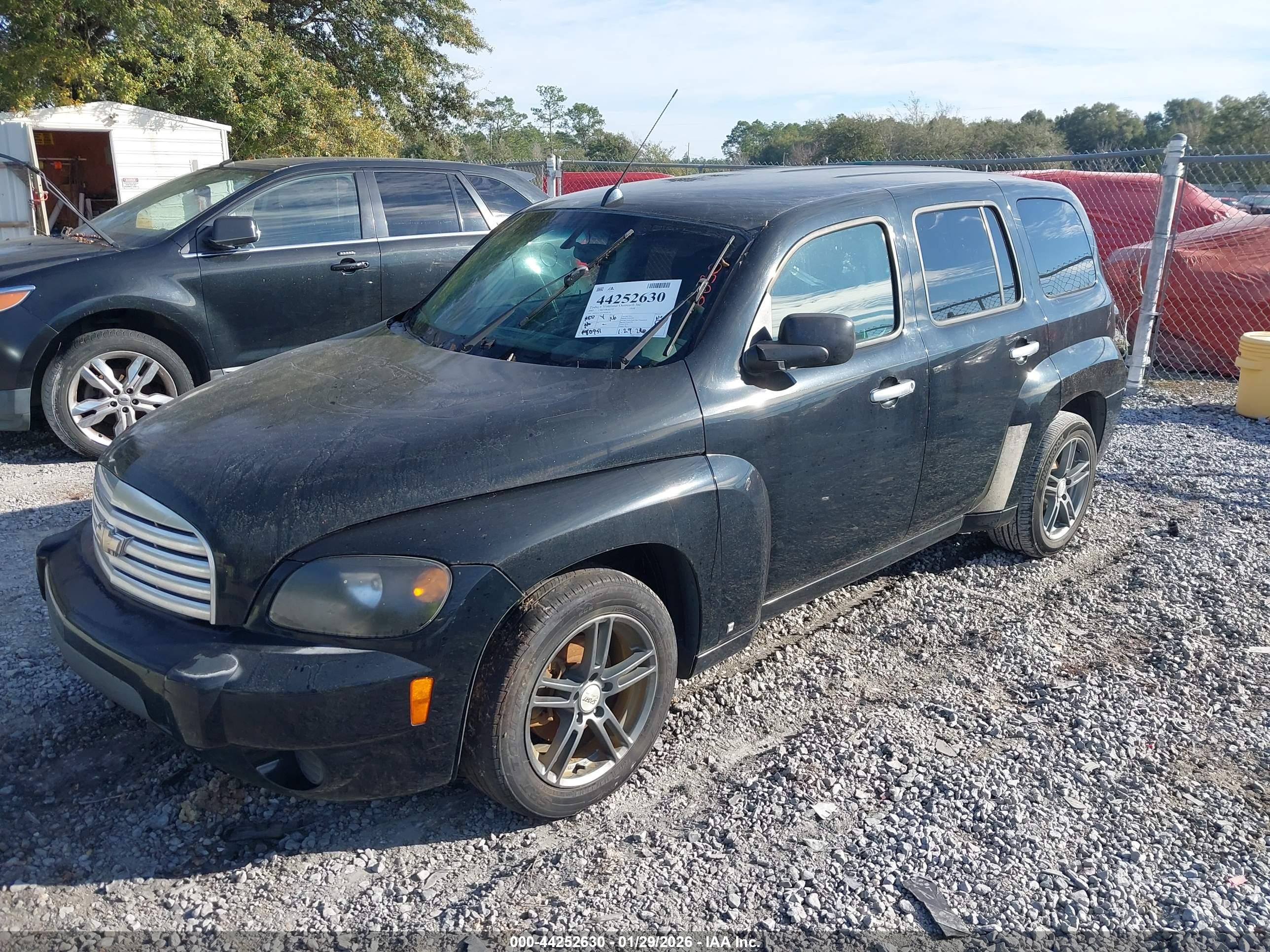 CHEVROLET HHR image 2