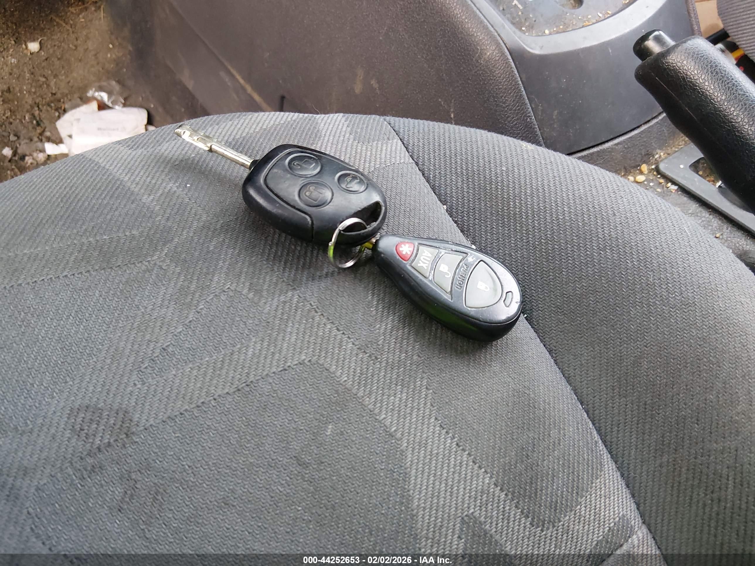 FORD TRANSIT image 11