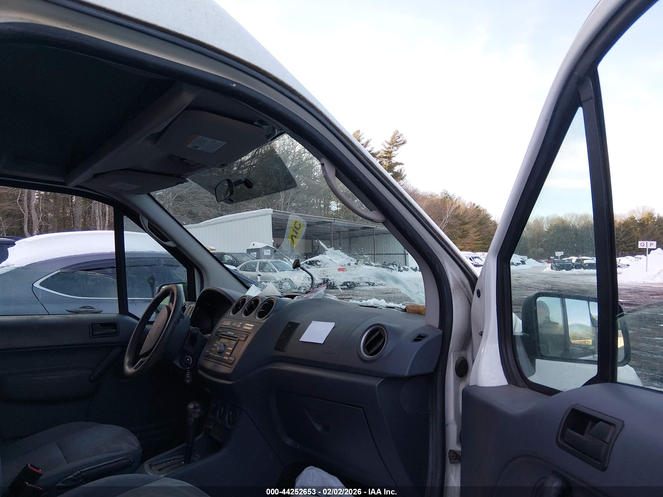FORD TRANSIT image 5