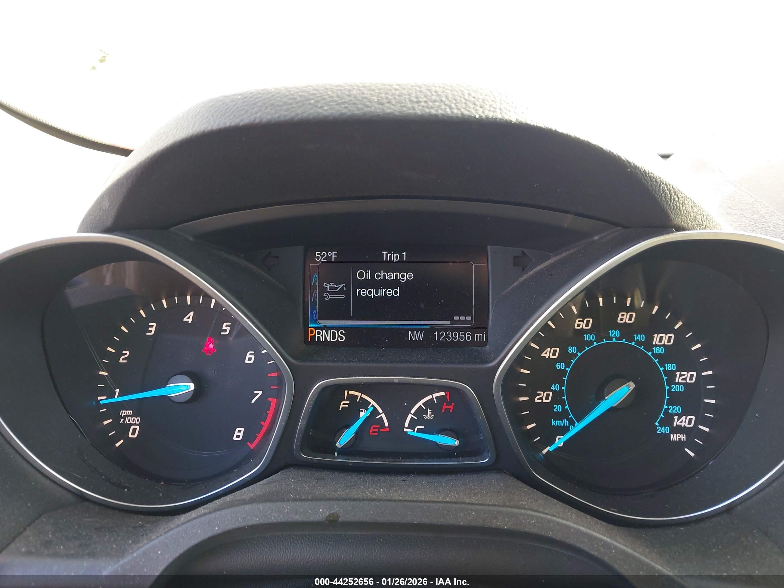 FORD ESCAPE image 7