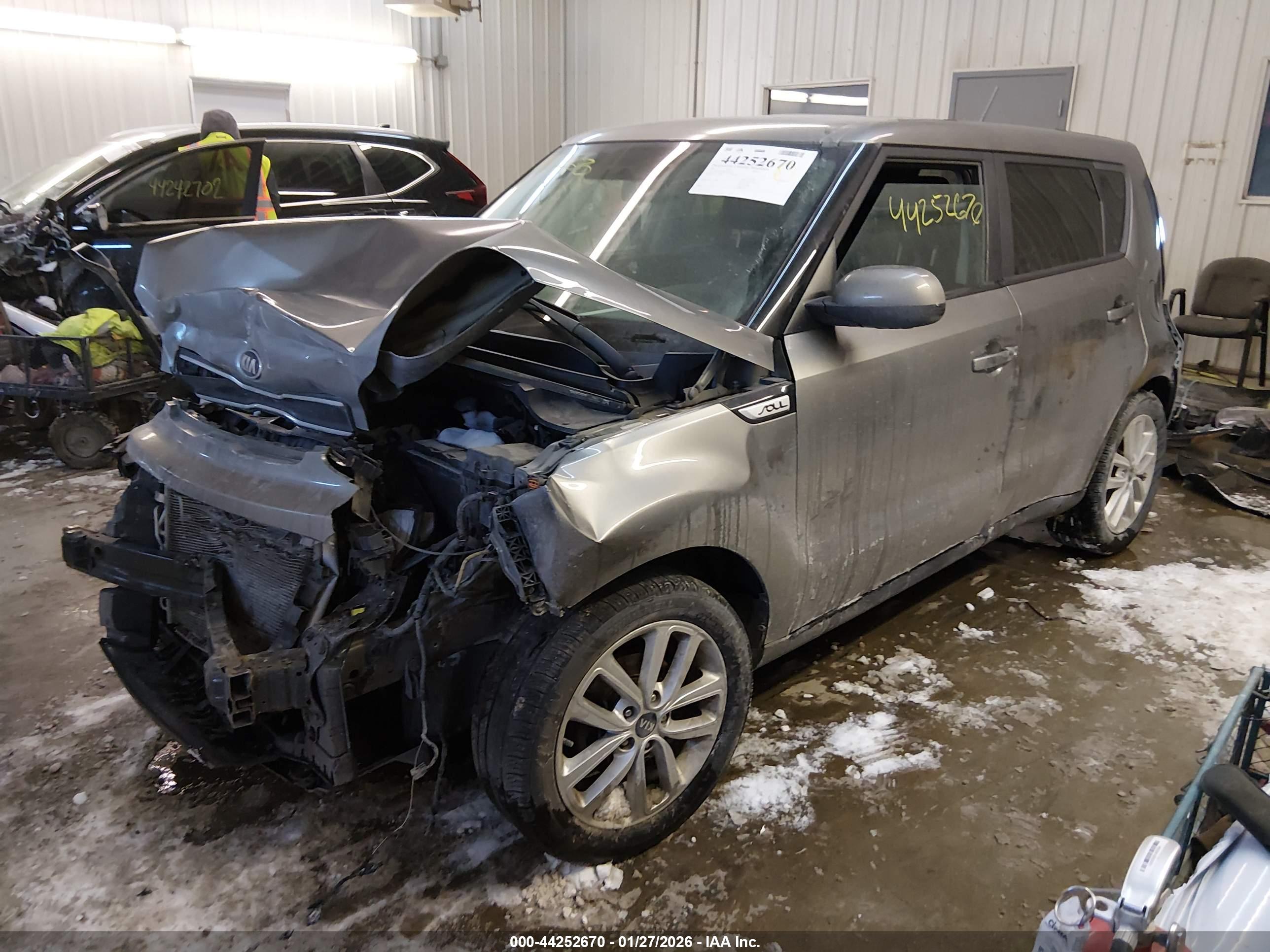 KIA SOUL image 2