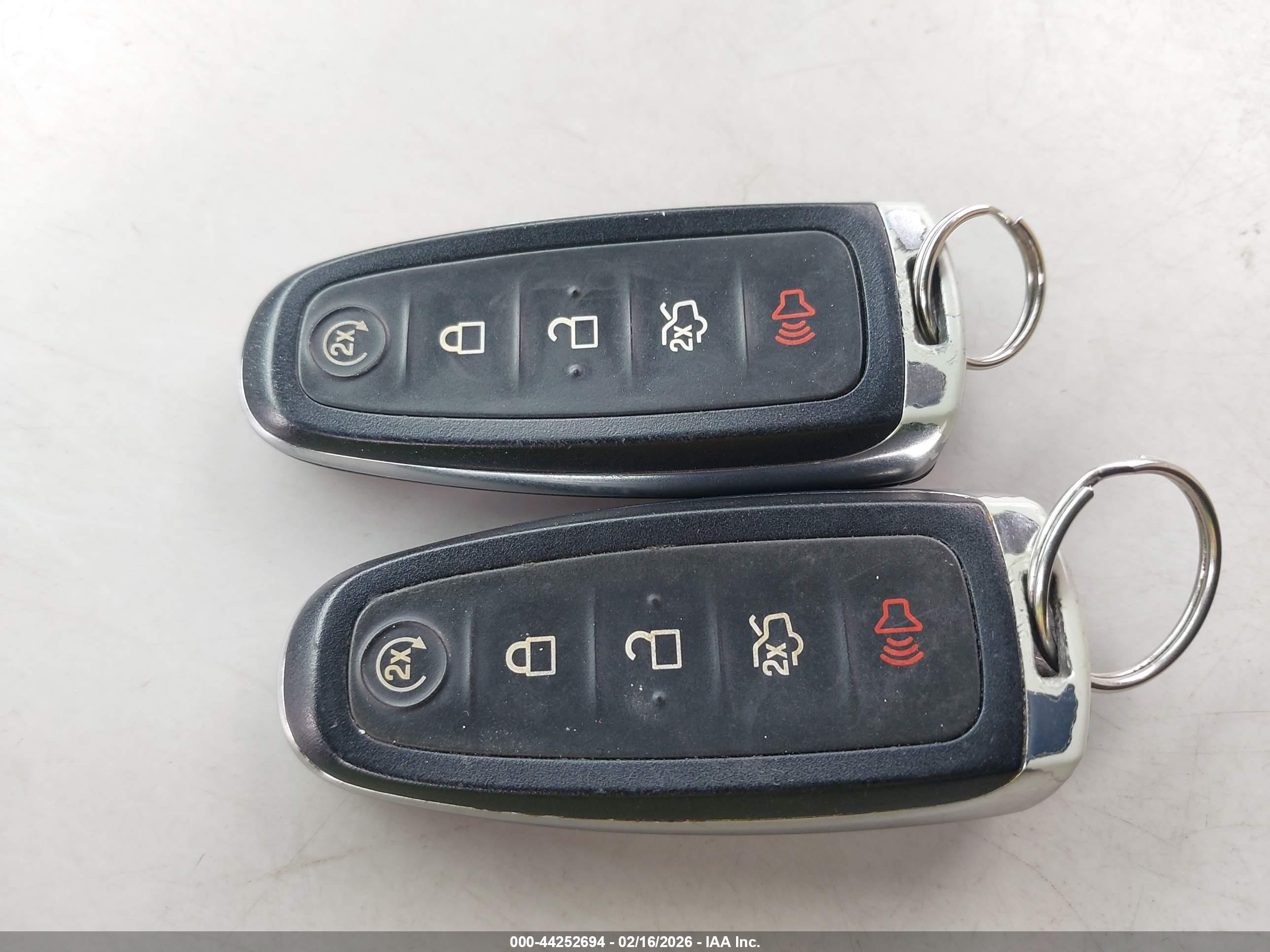 FORD EXPEDITION image 11