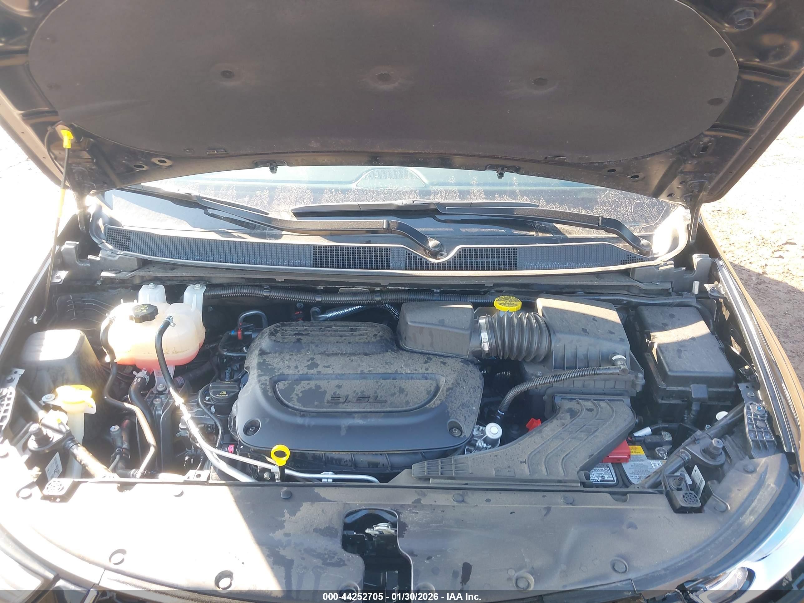 CHRYSLER PACIFICA image 10