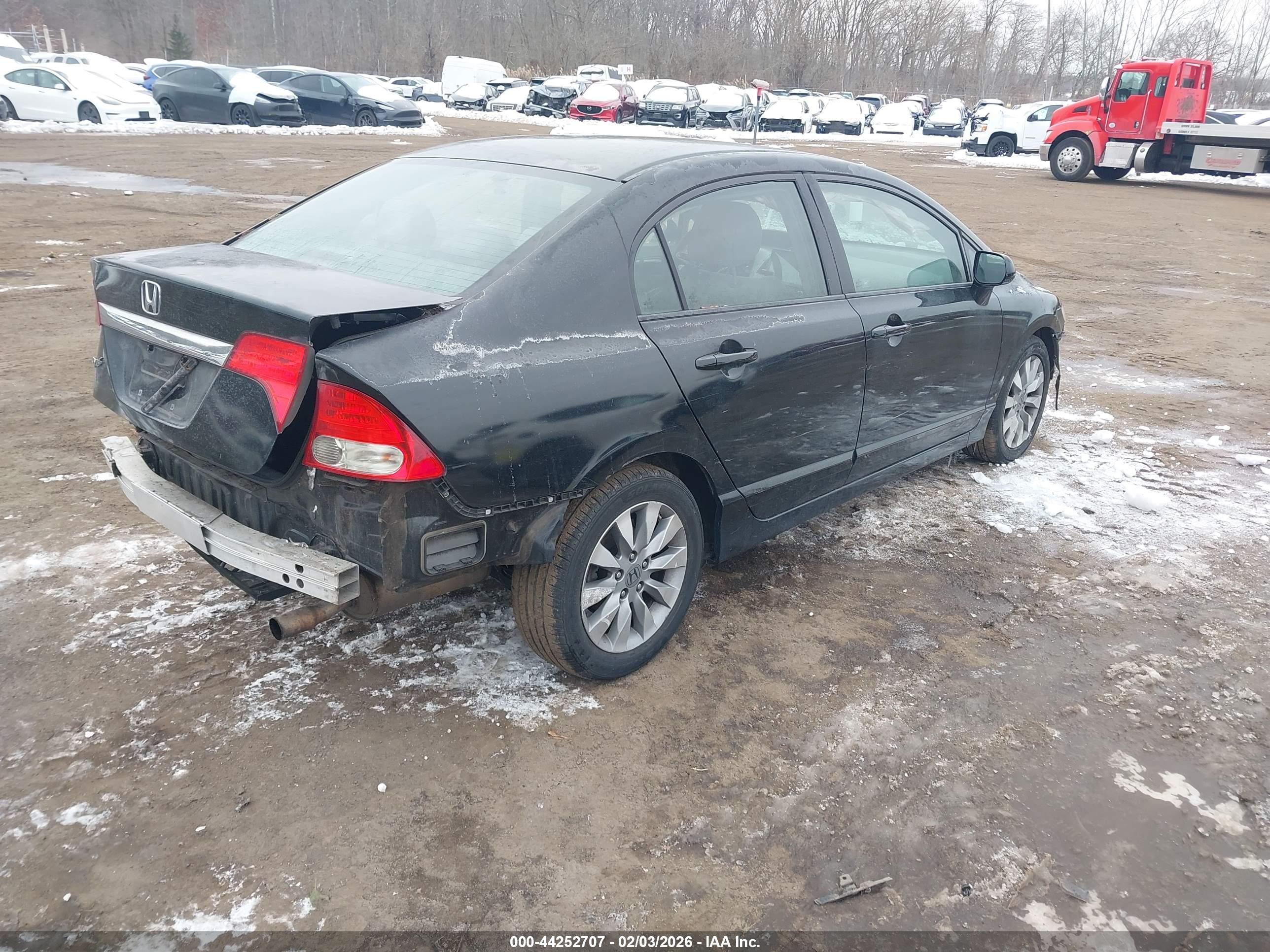 HONDA CIVIC image 4
