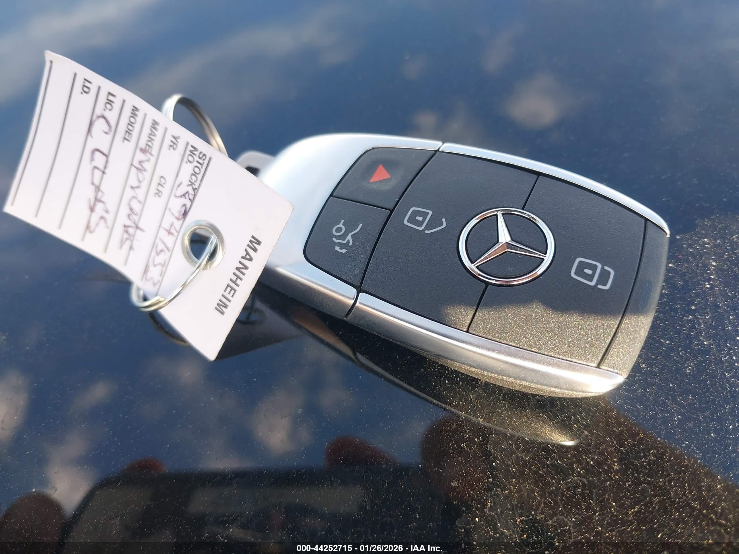 MERCEDES-BENZ A image 11