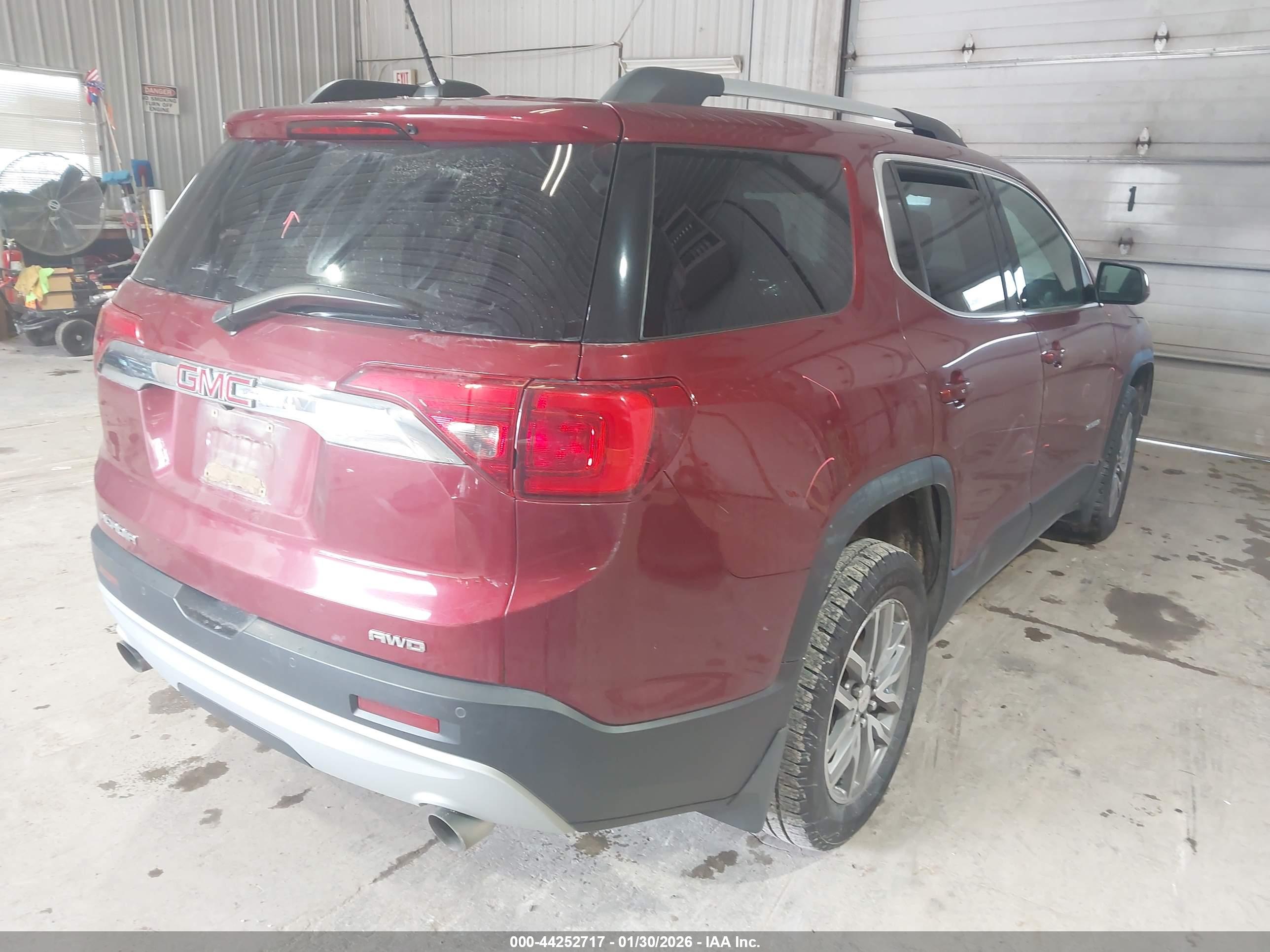 GMC ACADIA image 4
