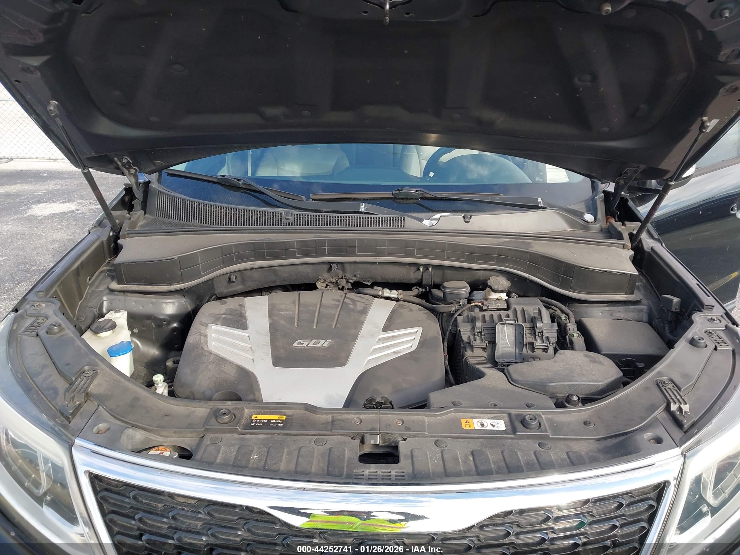 KIA SORENTO image 10