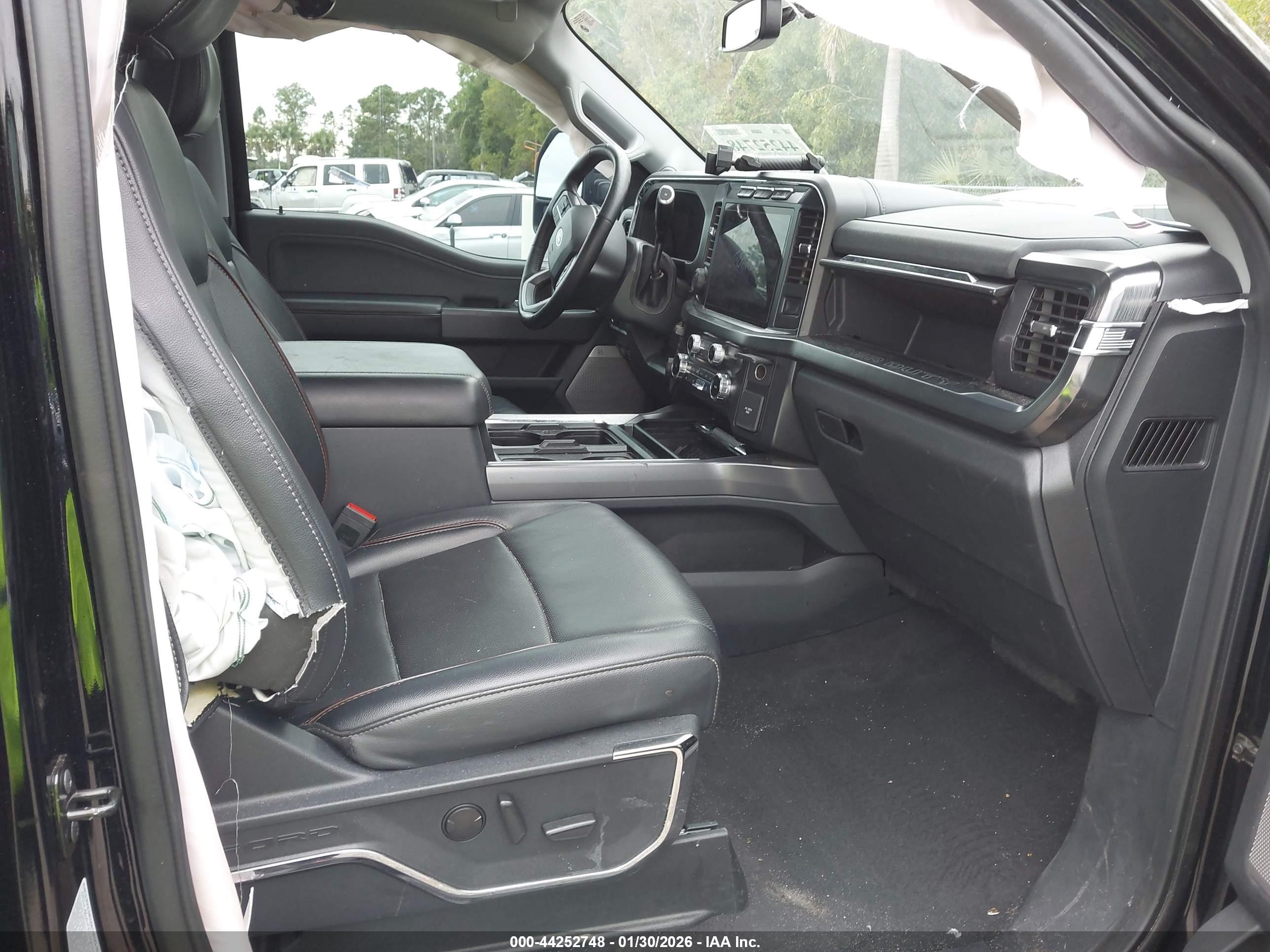 FORD F-250 image 5