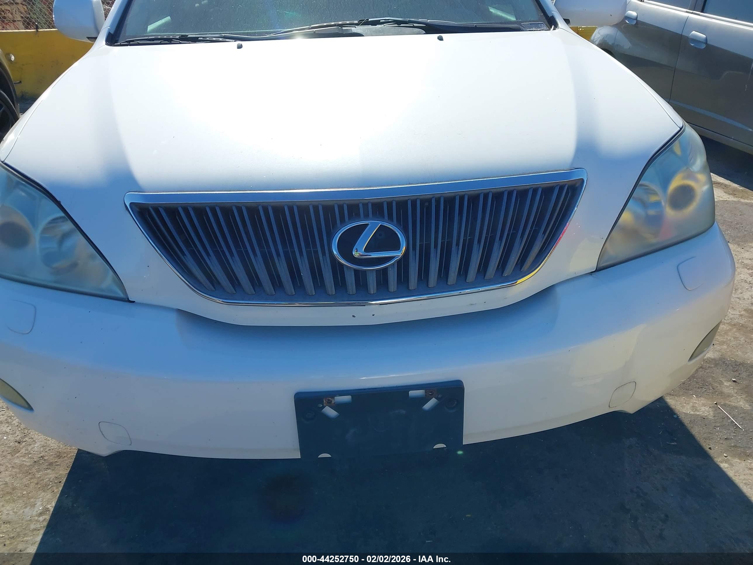 LEXUS RX image 6
