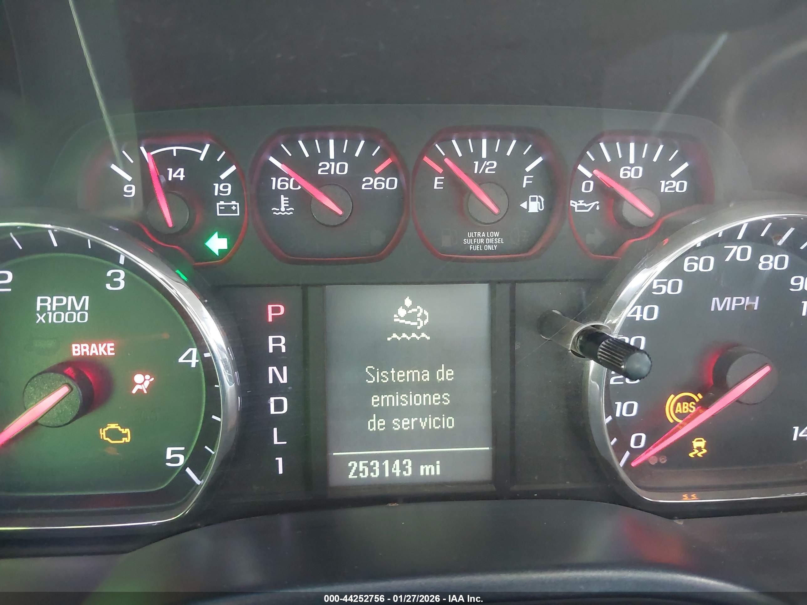 CHEVROLET SILVERADO image 7