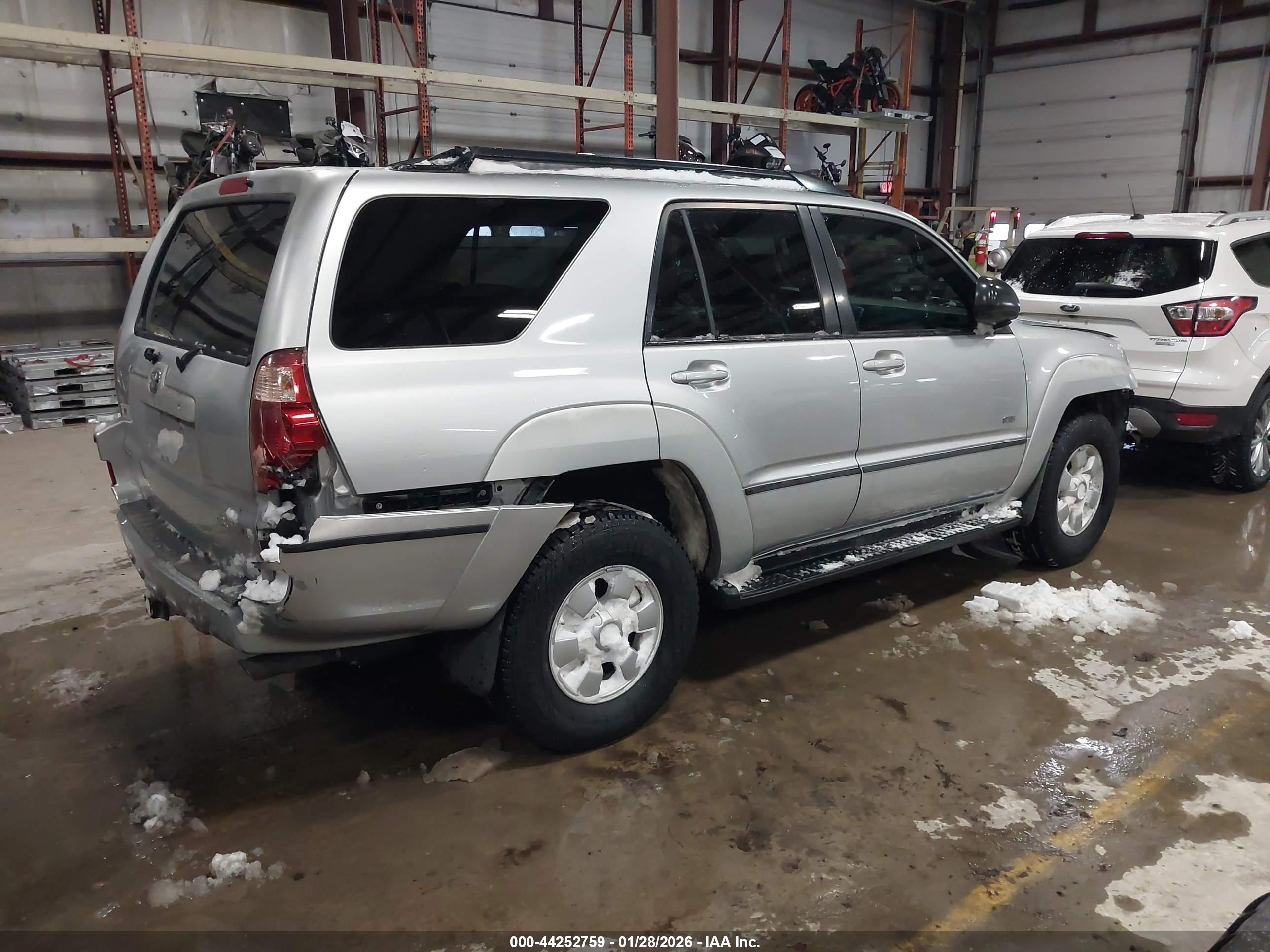 TOYOTA 4RUNNER image 4