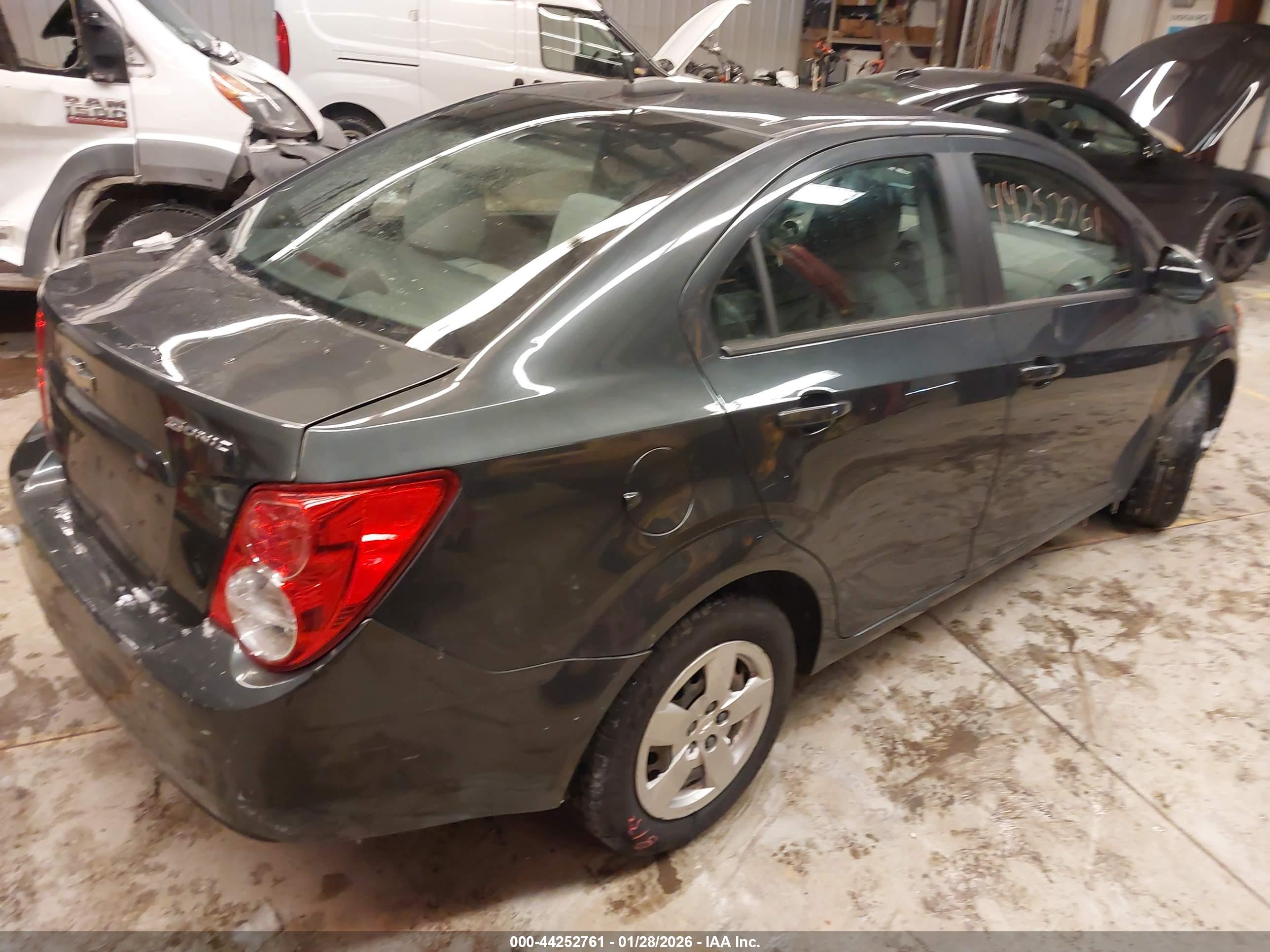 CHEVROLET SONIC image 4