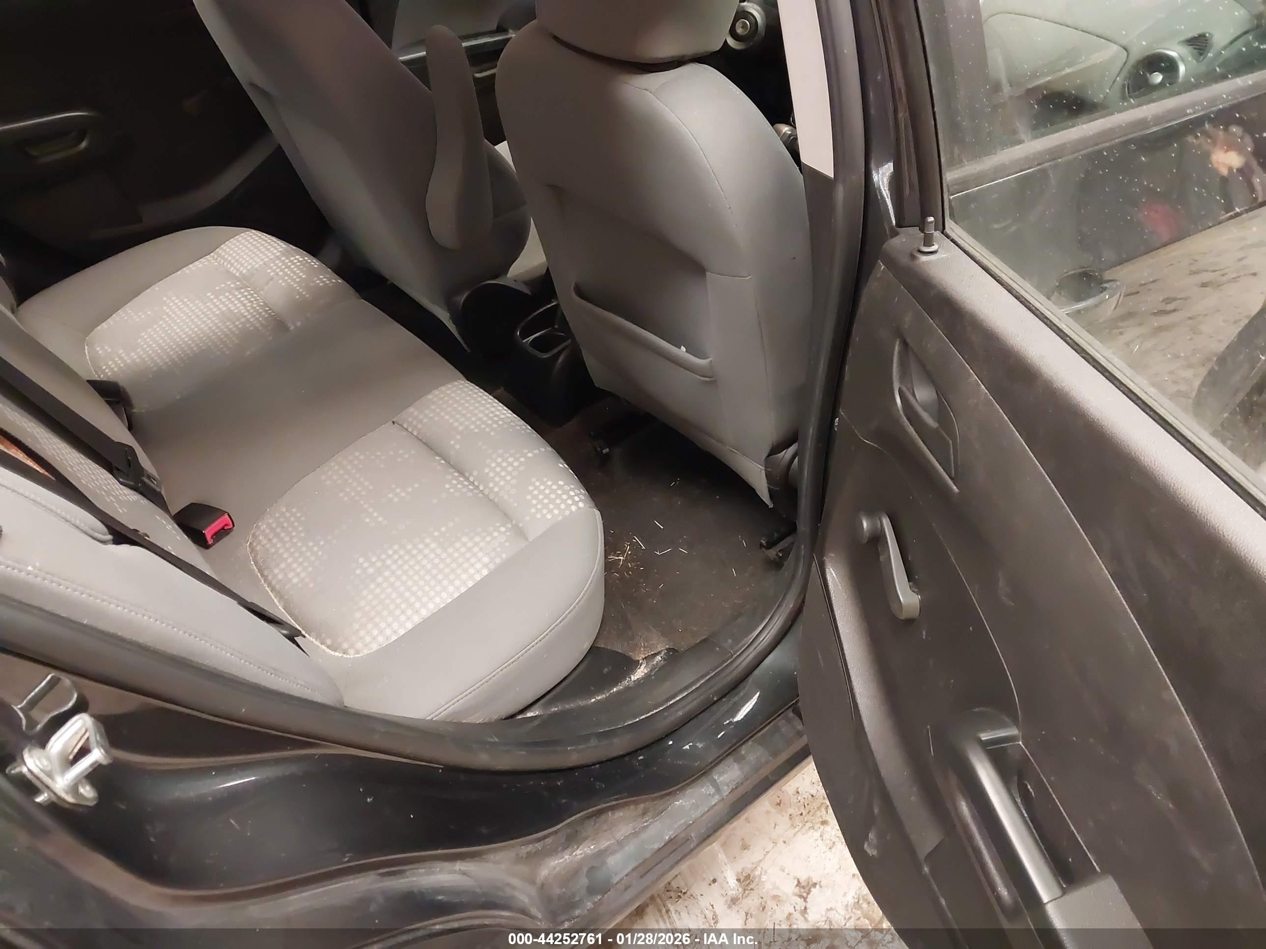 CHEVROLET SONIC image 8