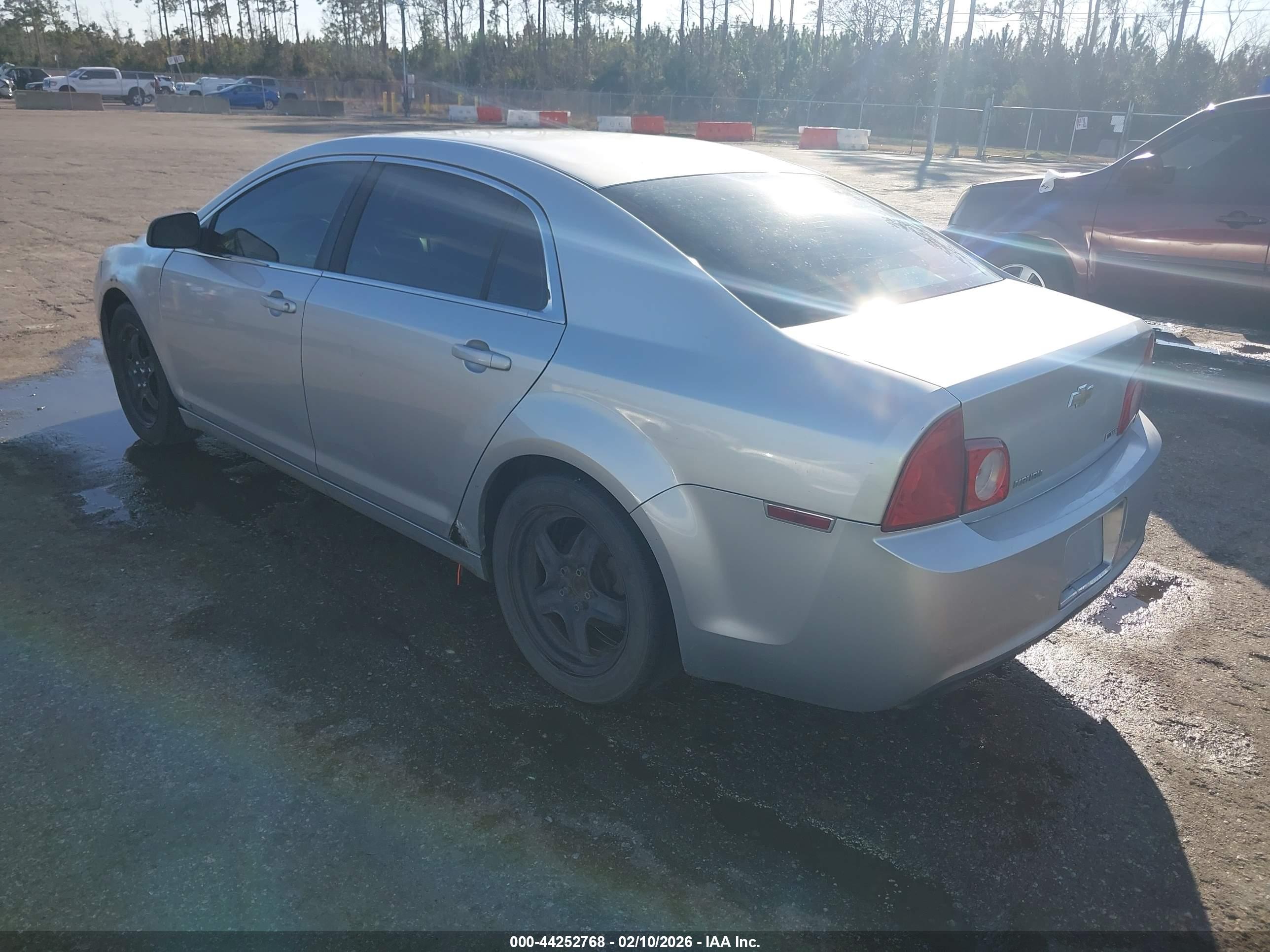 CHEVROLET MALIBU image 3