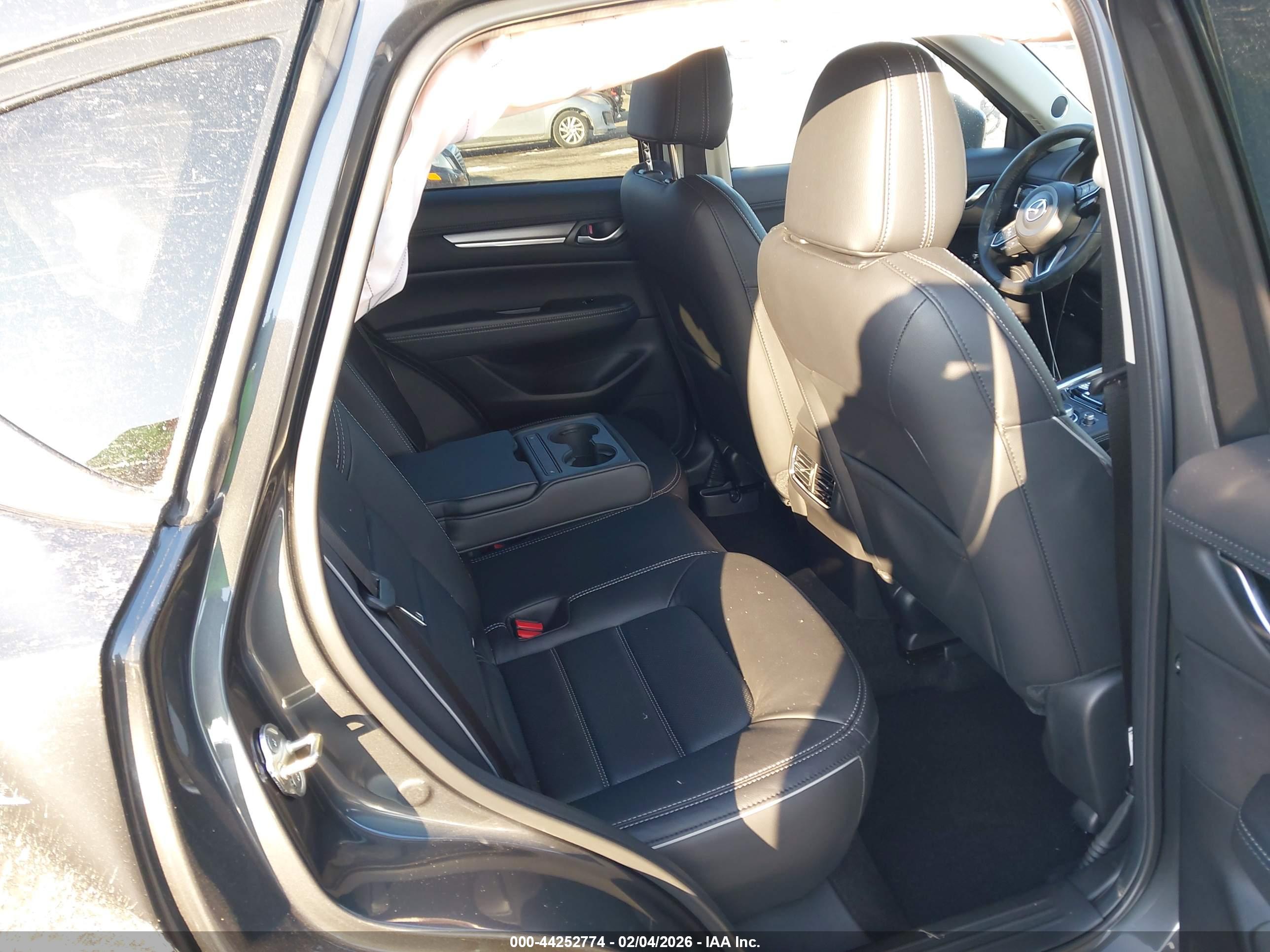 MAZDA CX-5 image 8