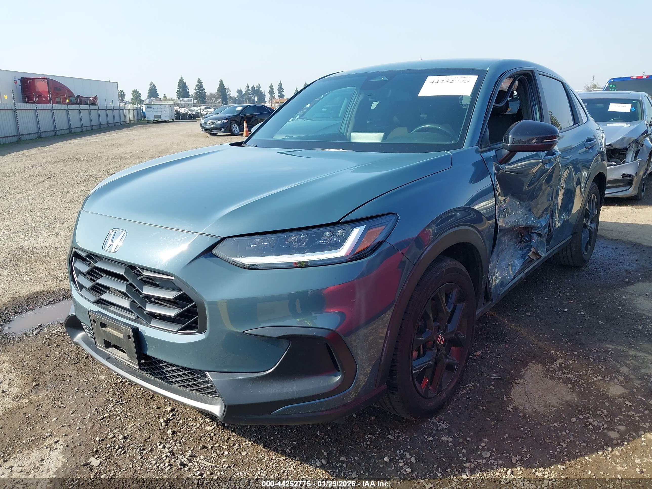 HONDA HR-V image 2