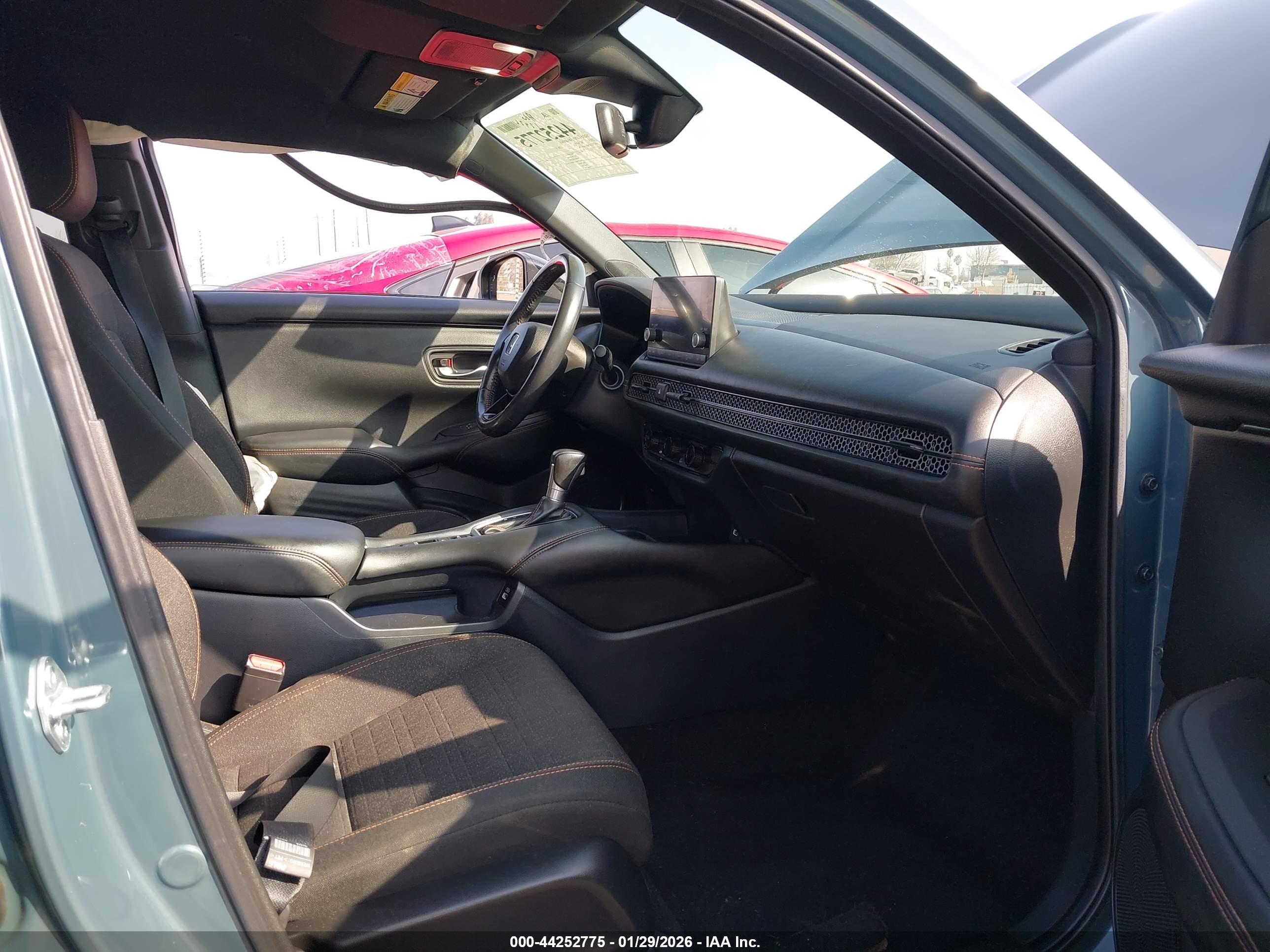 HONDA HR-V image 5