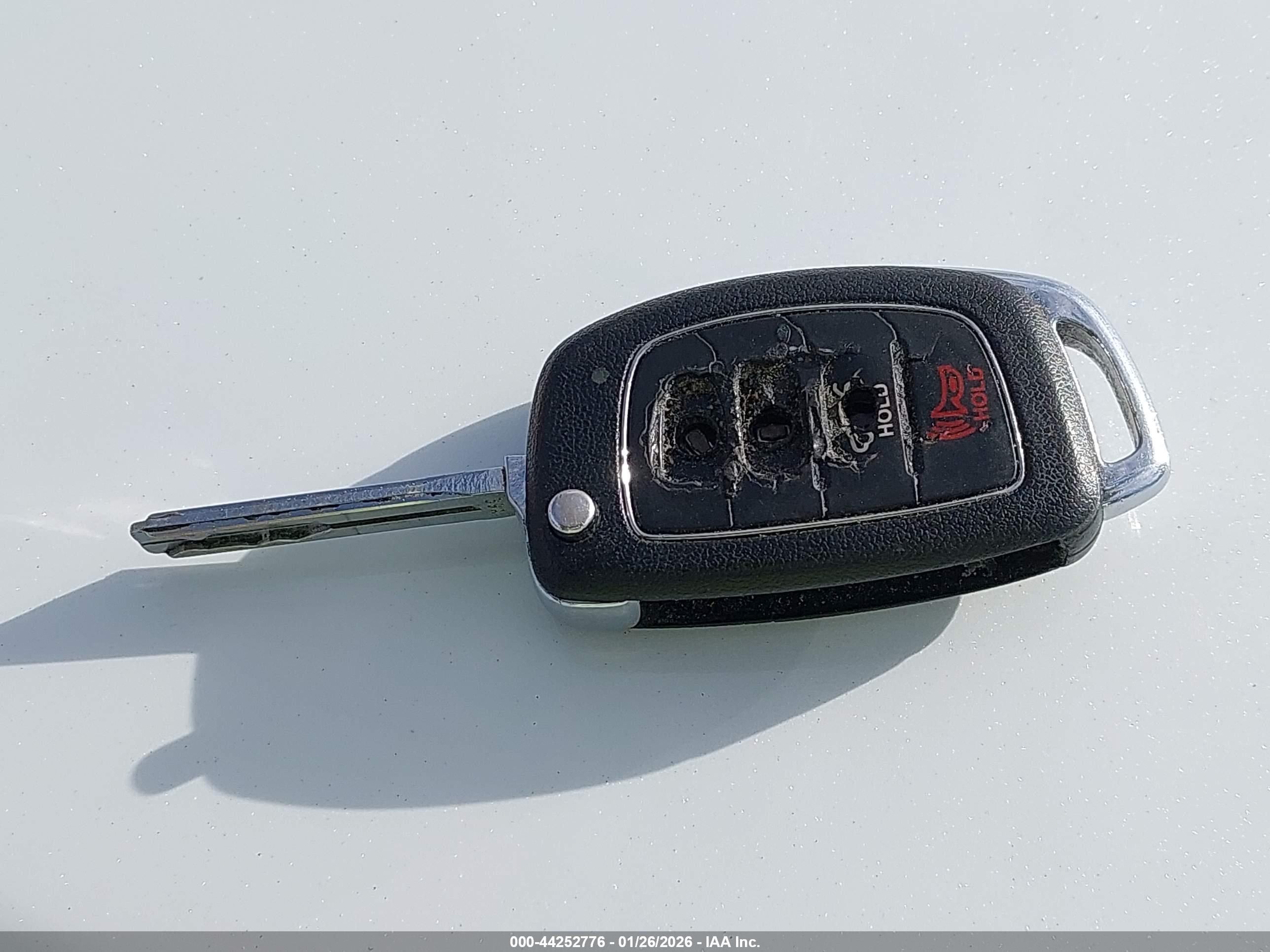 HYUNDAI SONATA image 11