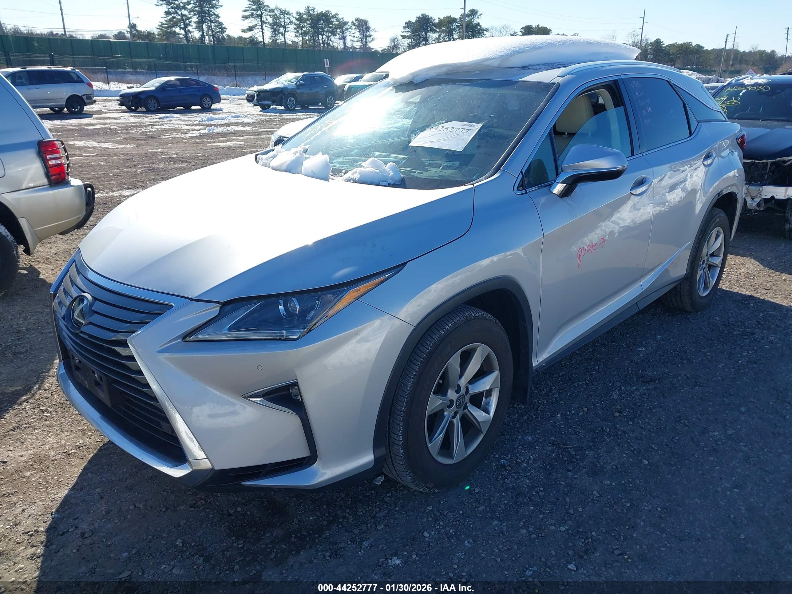 LEXUS RX image 2