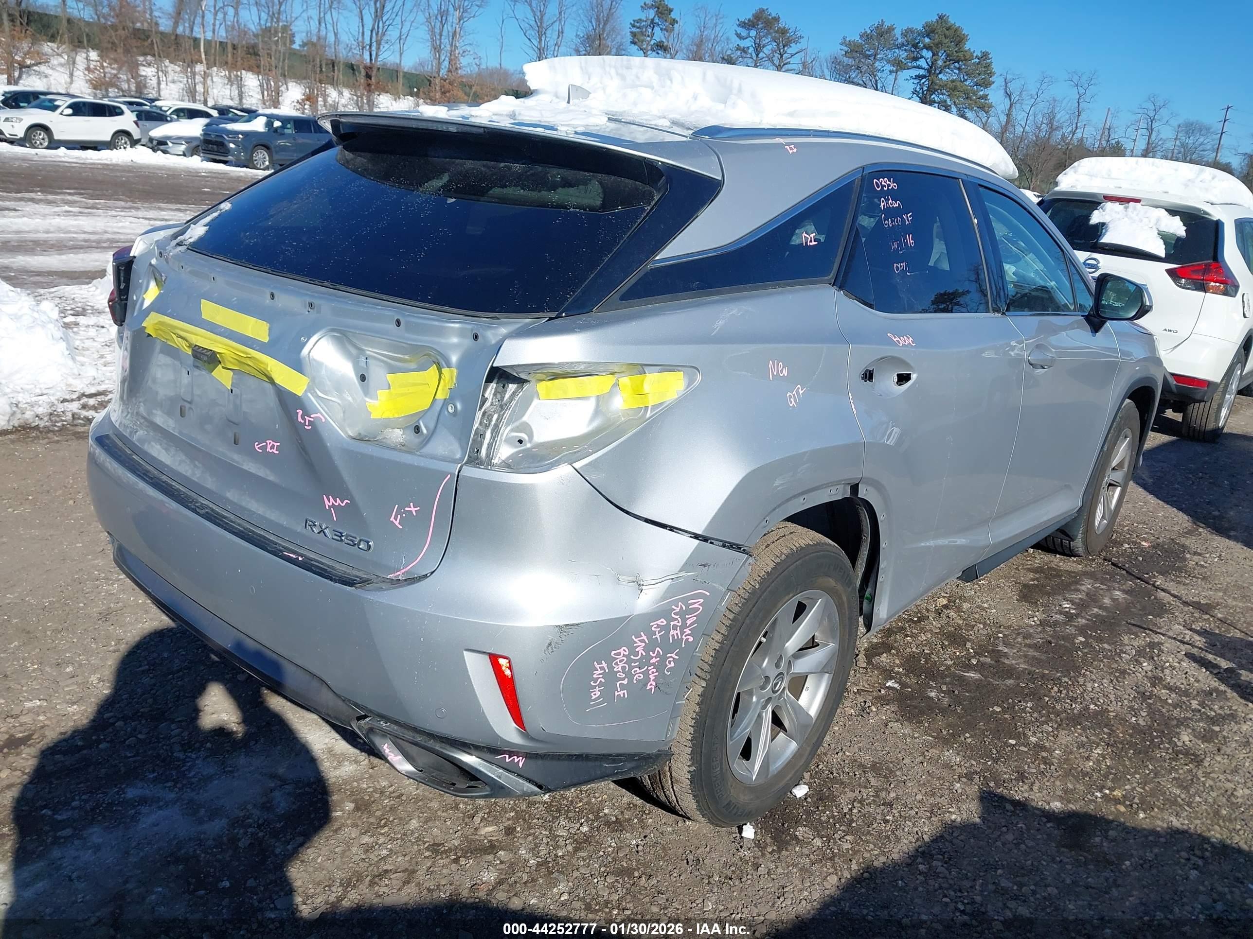 LEXUS RX image 4