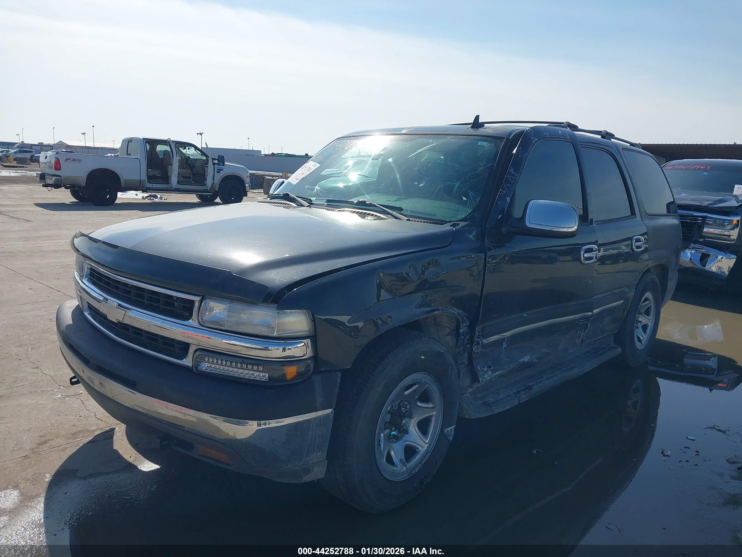 CHEVROLET TAHOE image 2