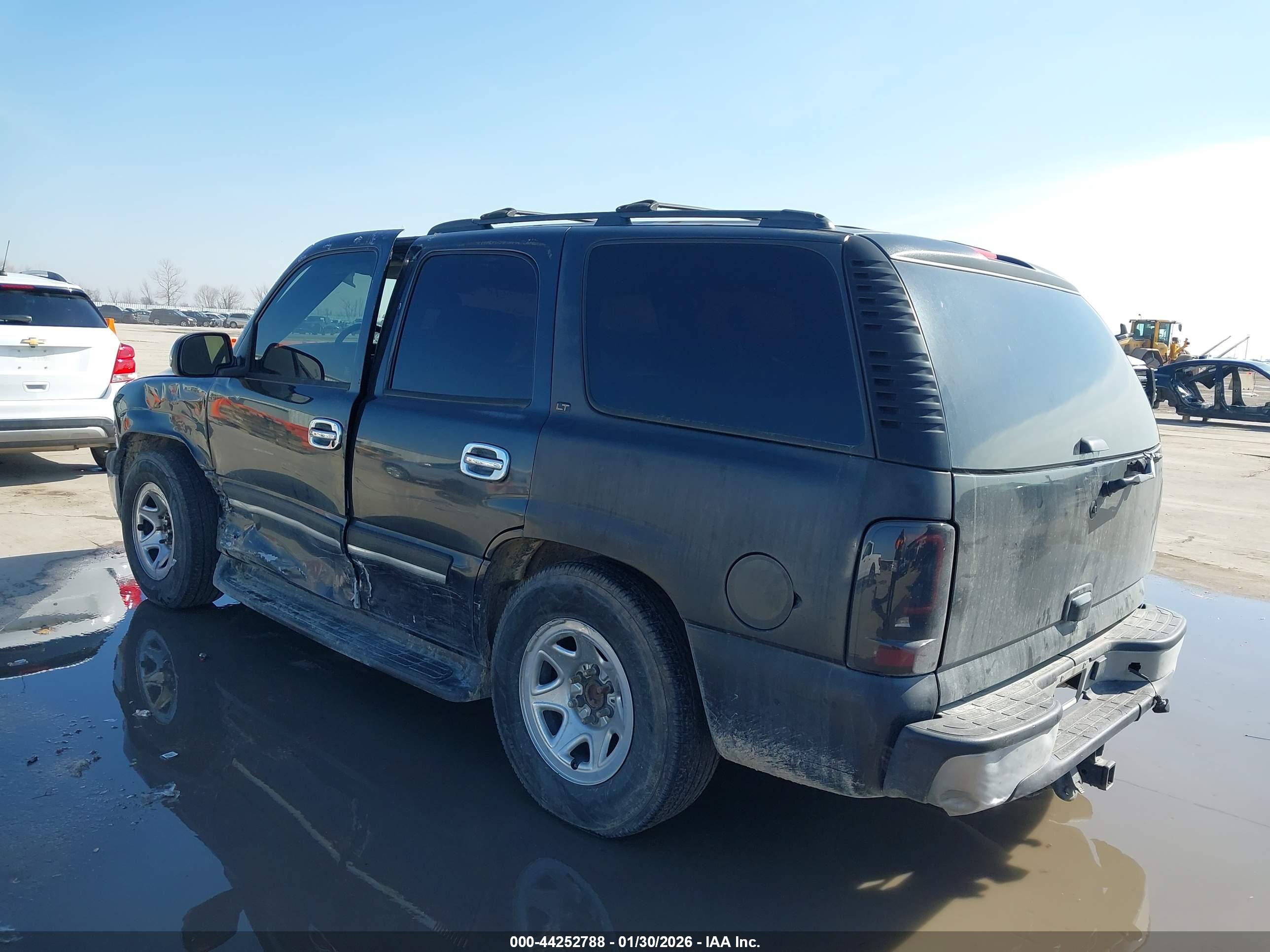 CHEVROLET TAHOE image 3