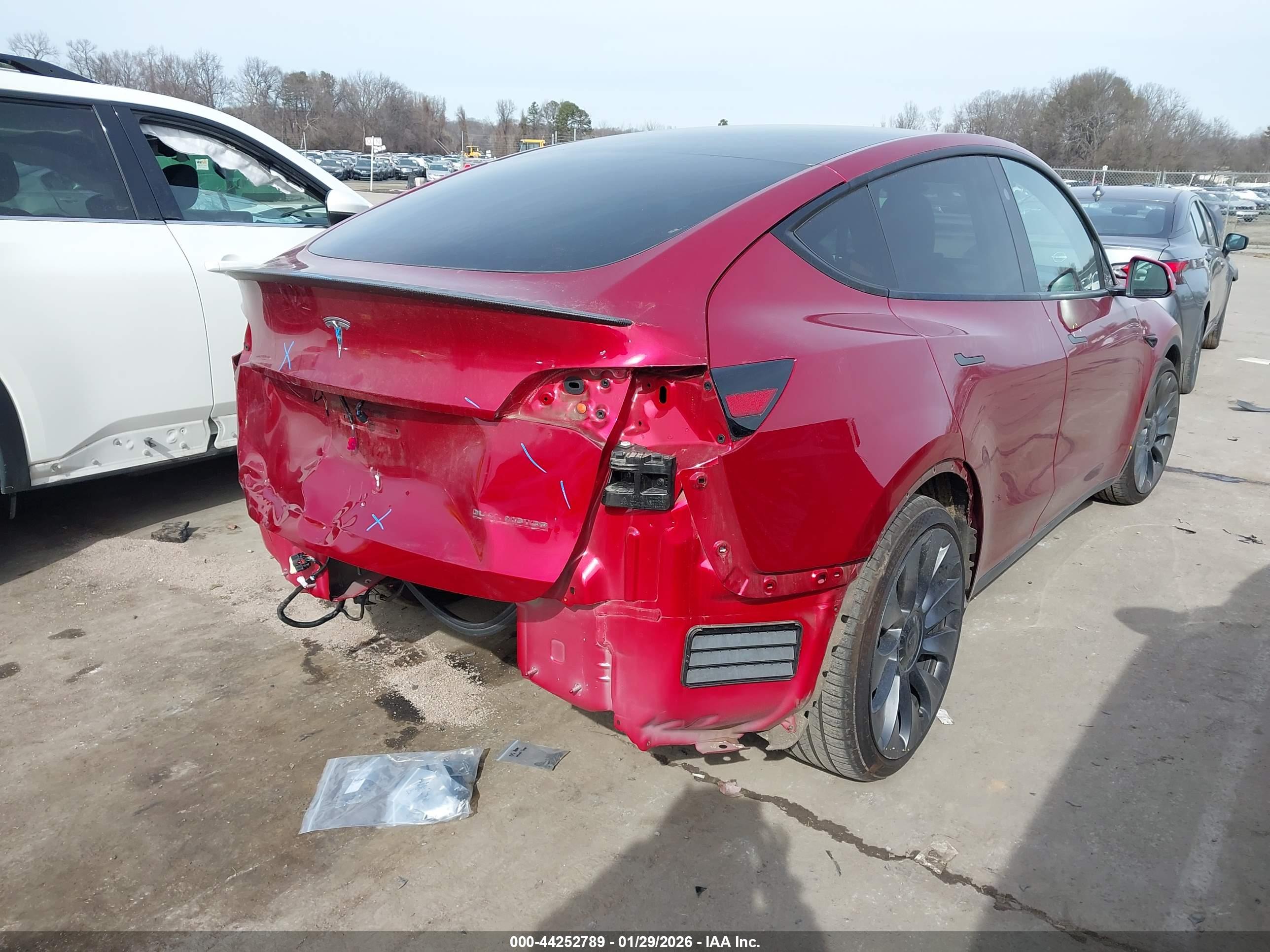 TESLA MODEL image 4