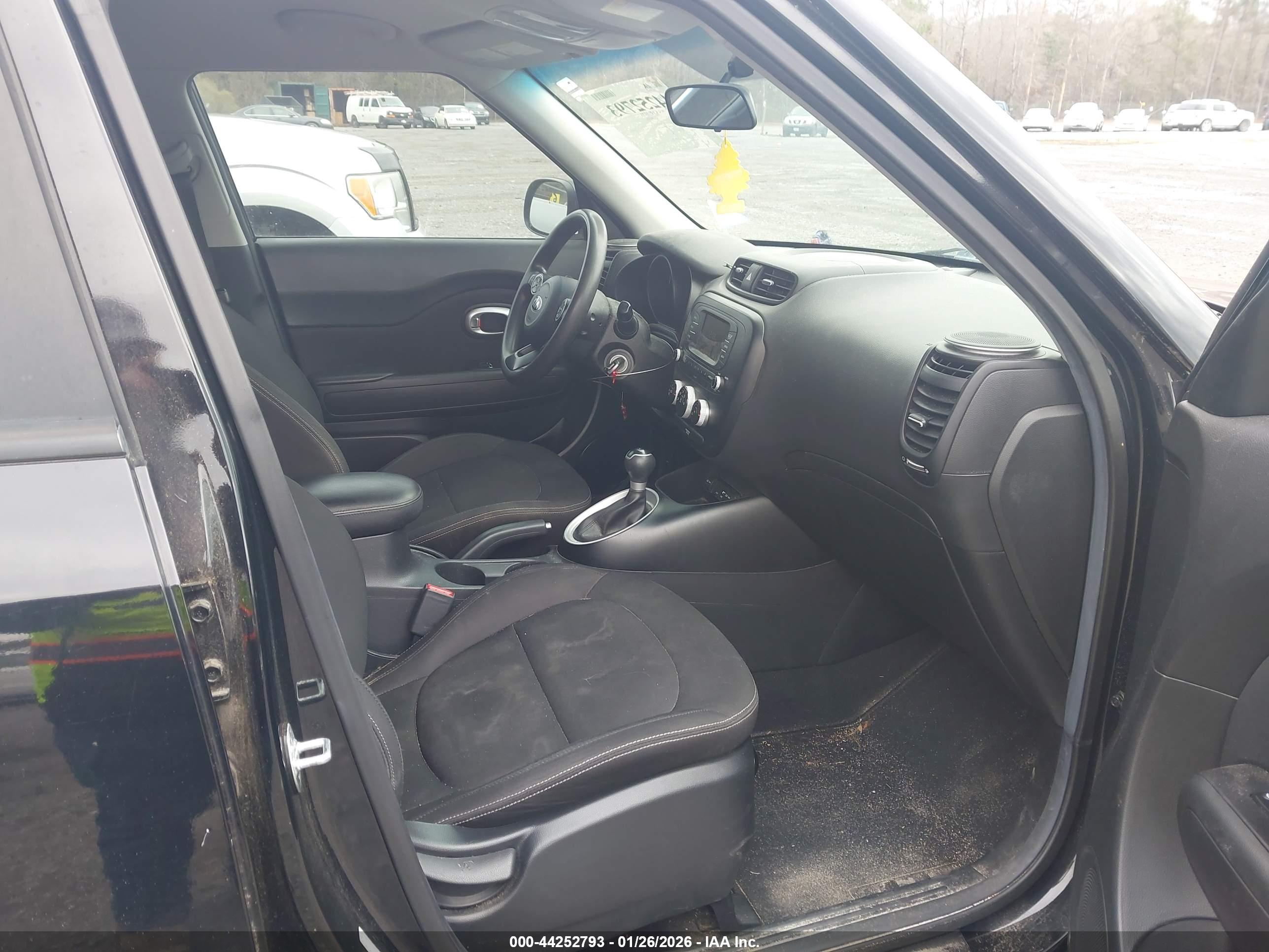 KIA SOUL image 5
