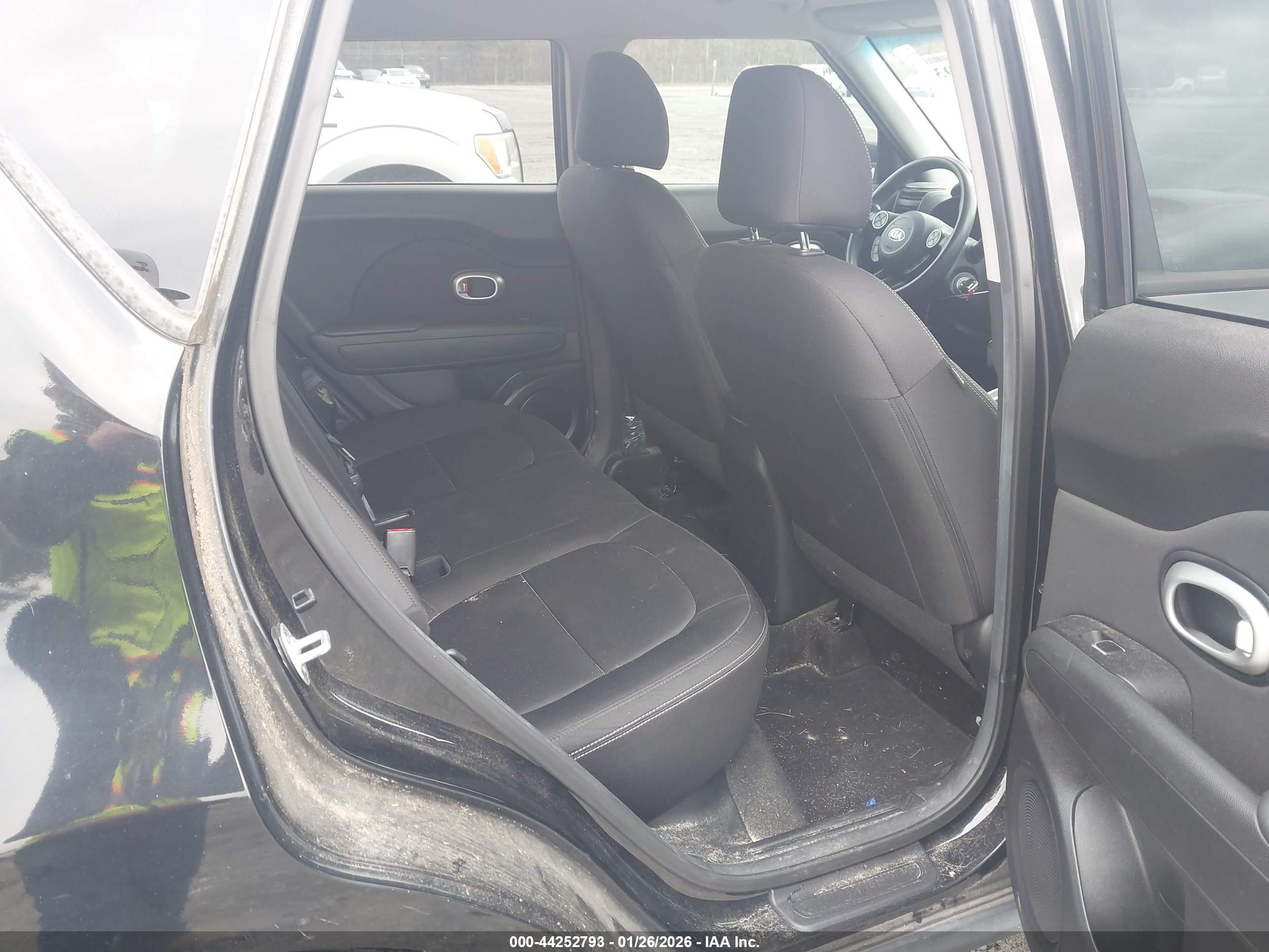 KIA SOUL image 8