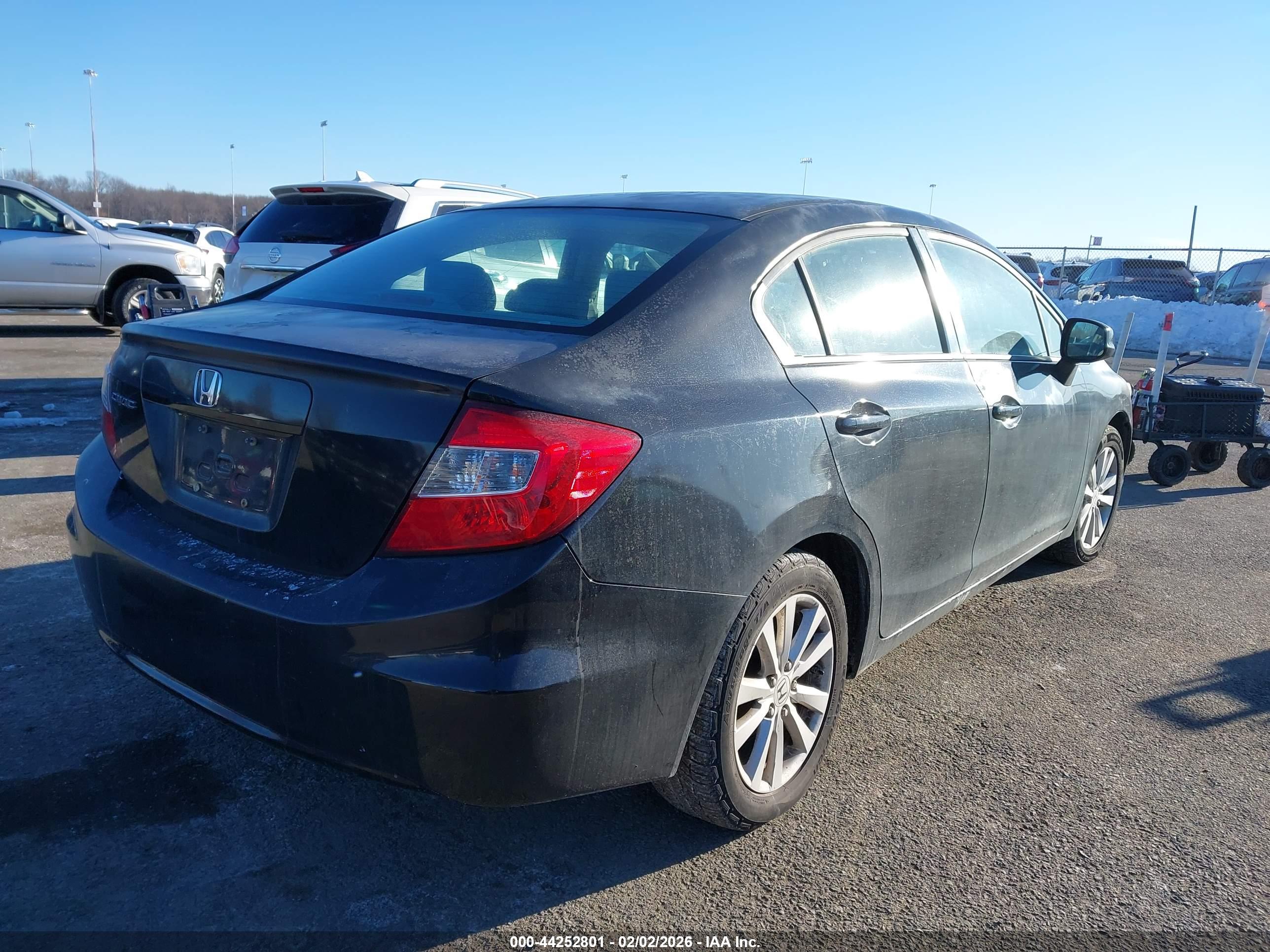 HONDA CIVIC image 4