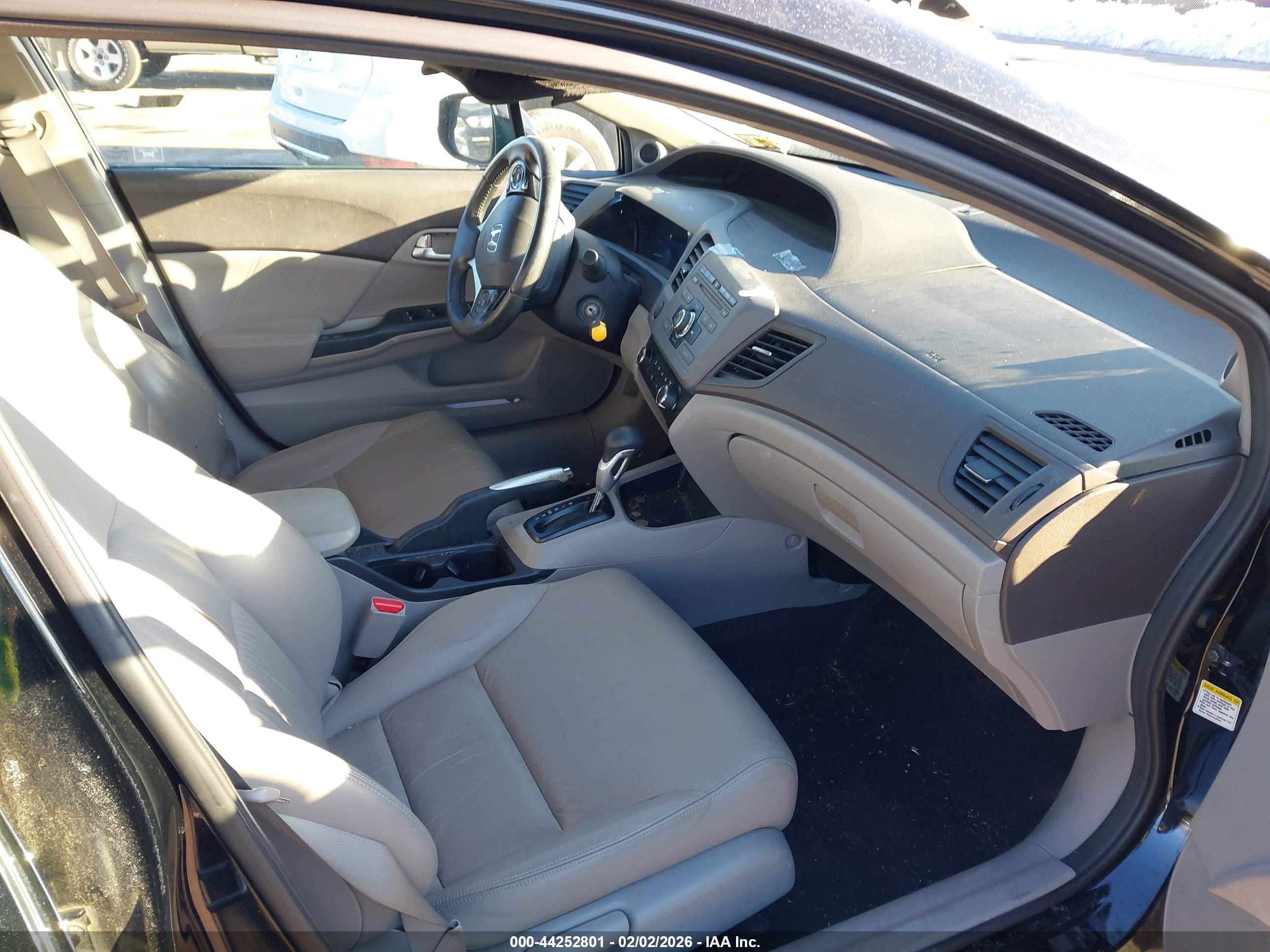 HONDA CIVIC image 5
