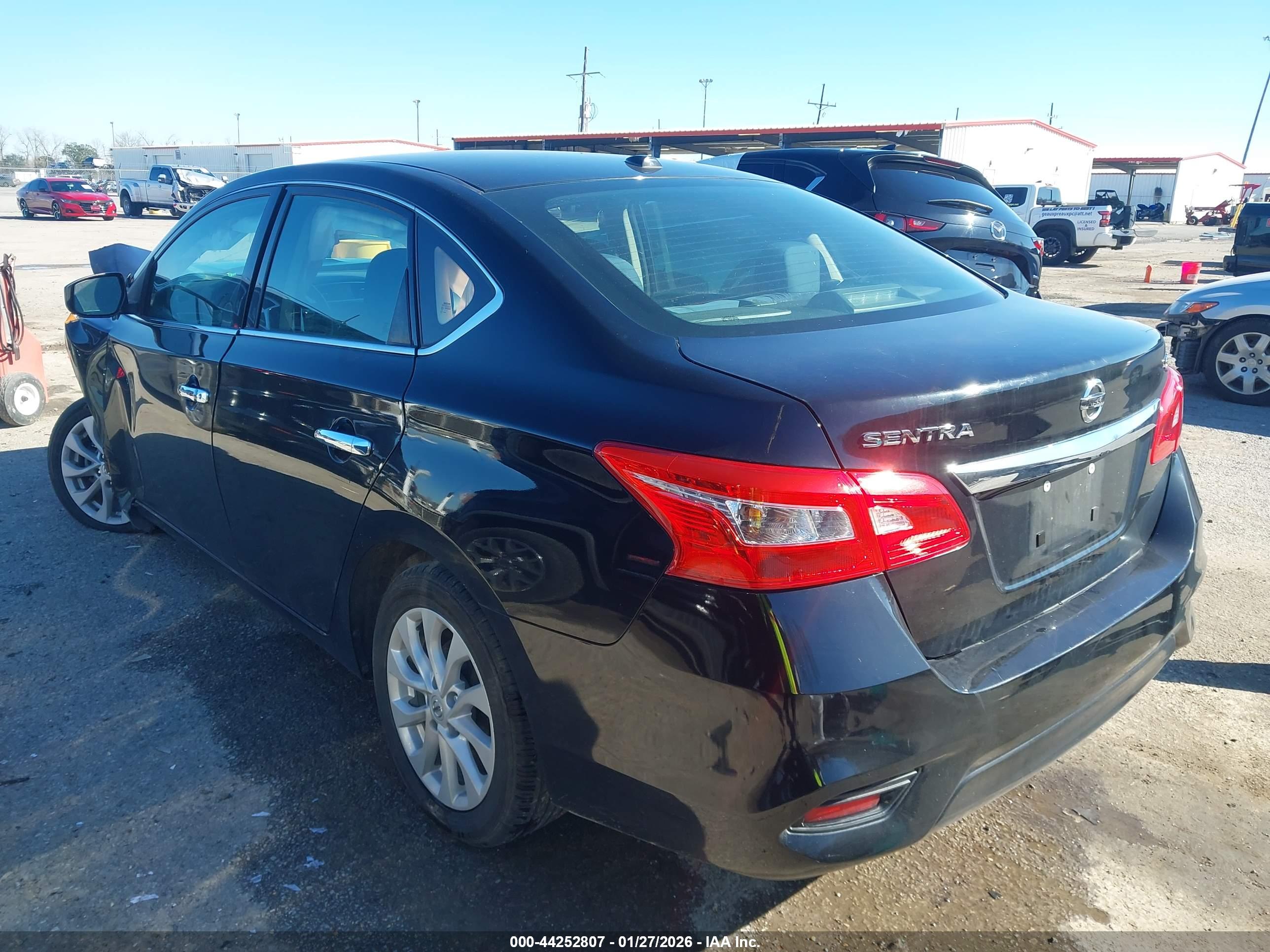NISSAN SENTRA image 3