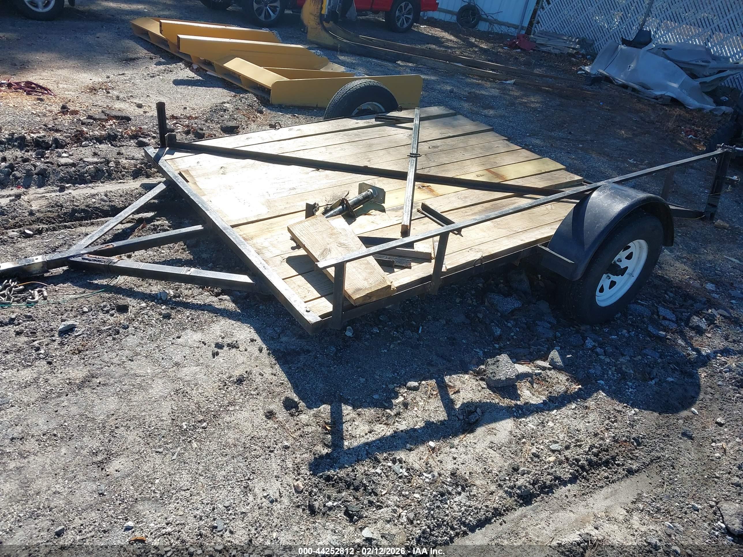 UTILITY BED image 2