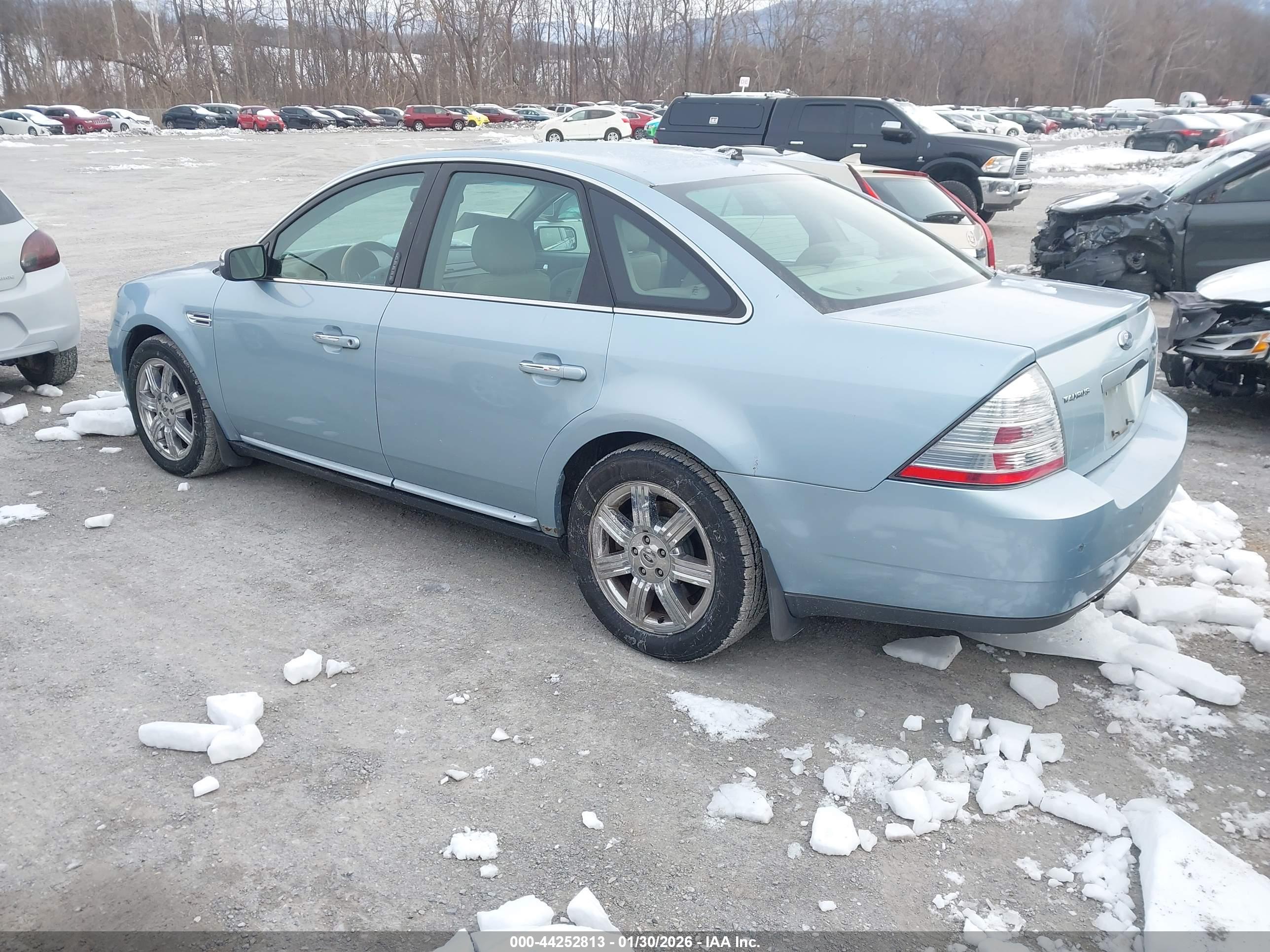 FORD TAURUS image 3