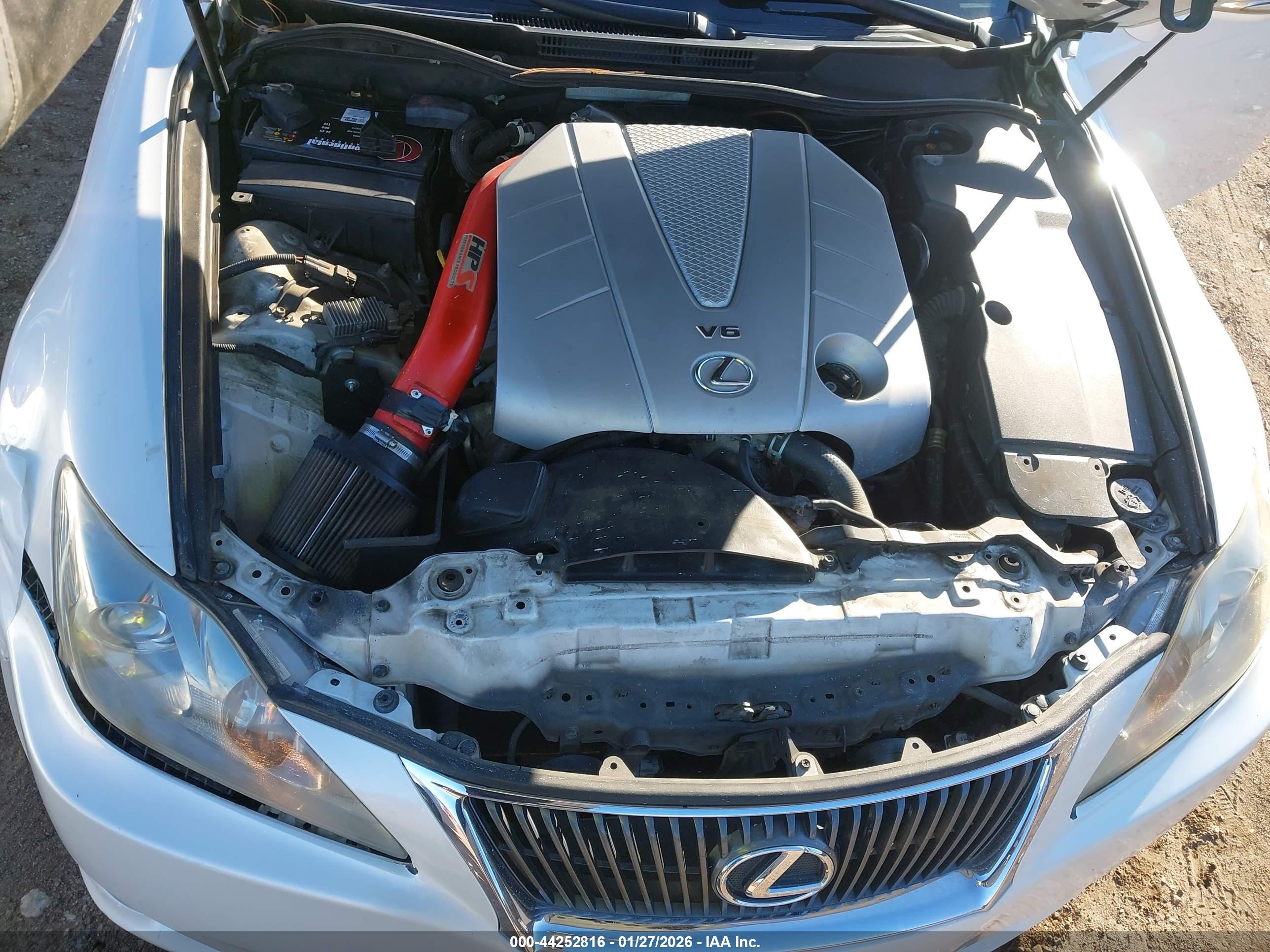 LEXUS IS image 10