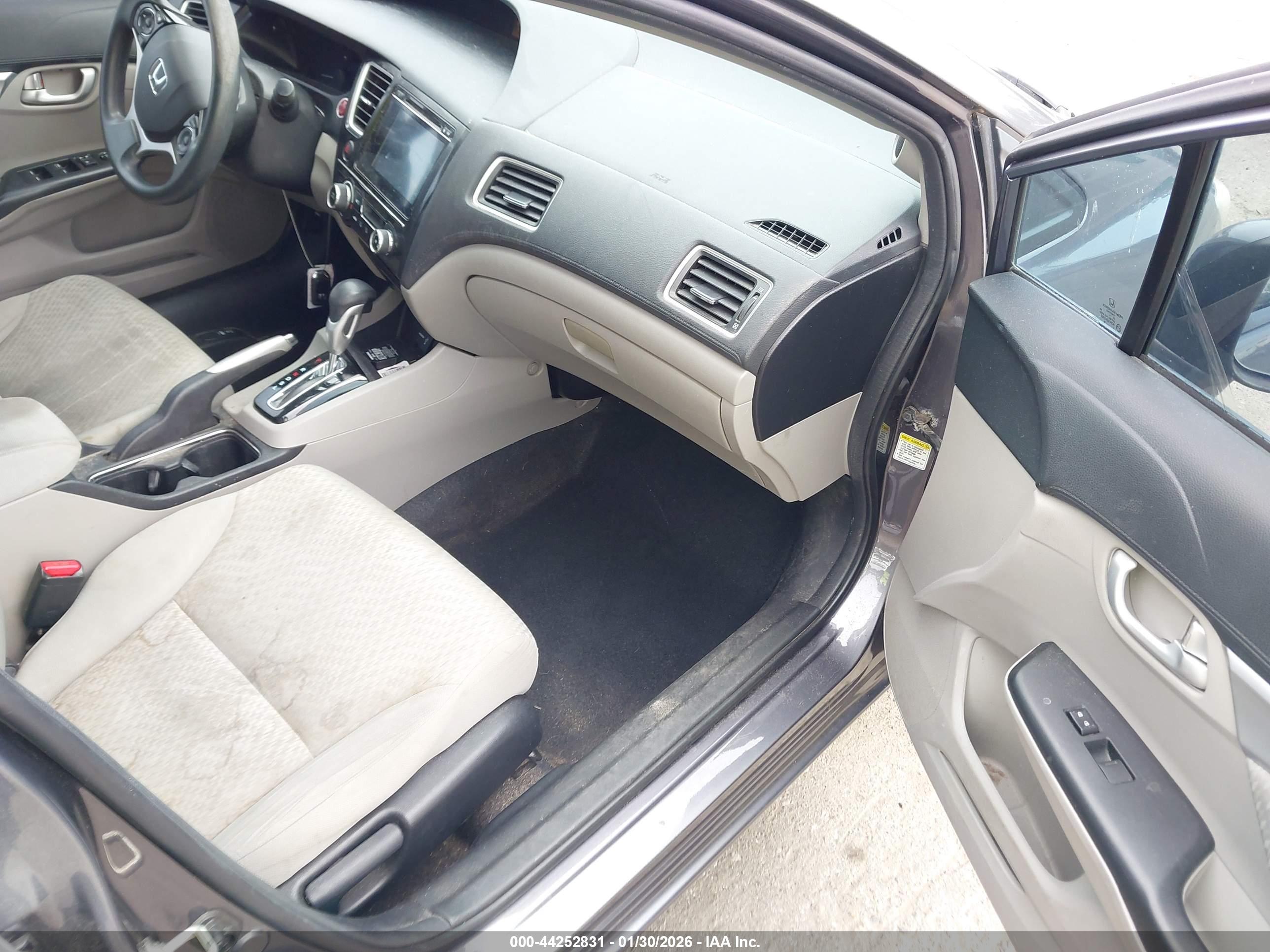 HONDA CIVIC image 5