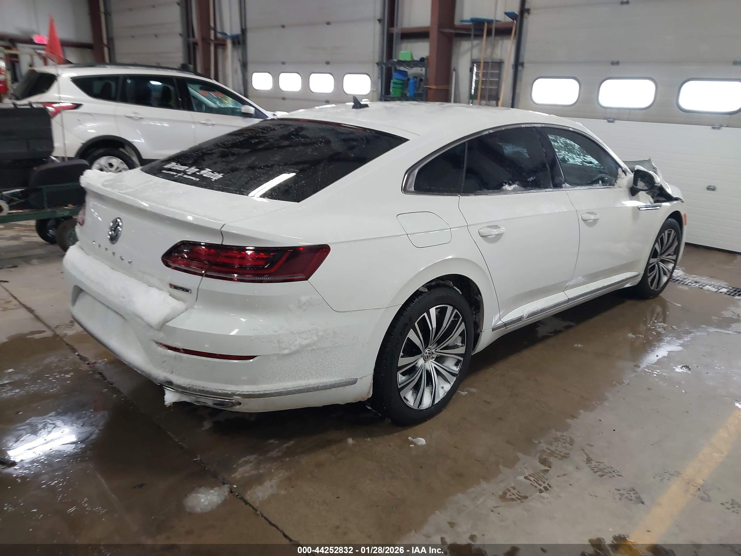 VOLKSWAGEN ARTEON image 4