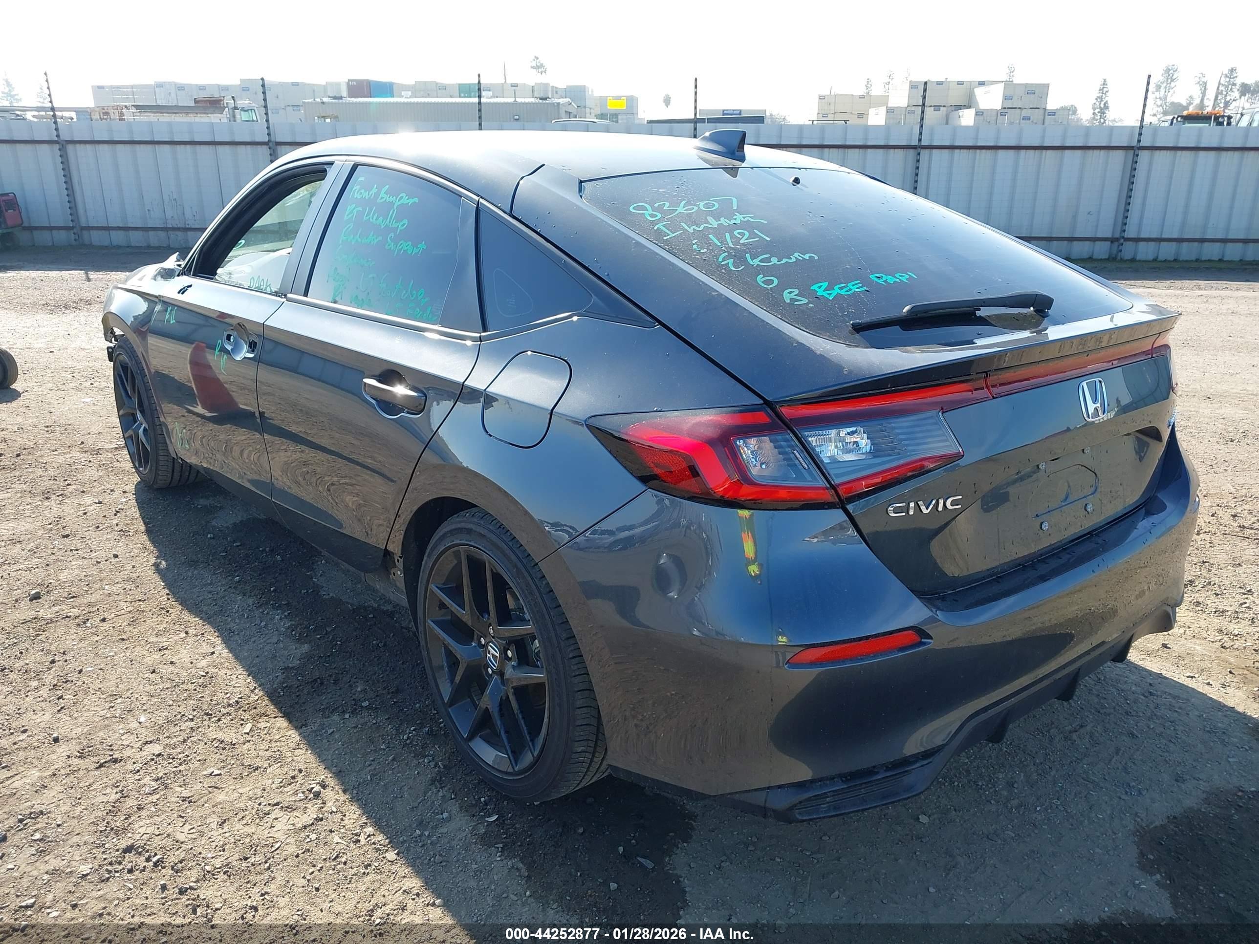 HONDA CIVIC image 3