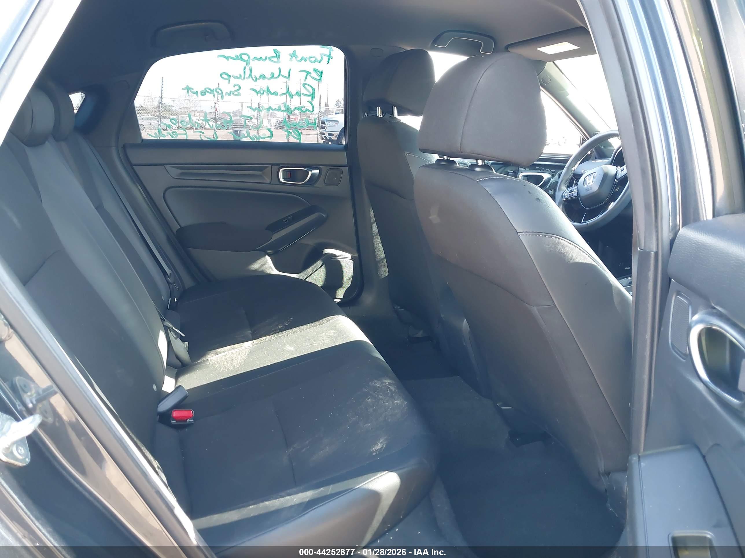 HONDA CIVIC image 8