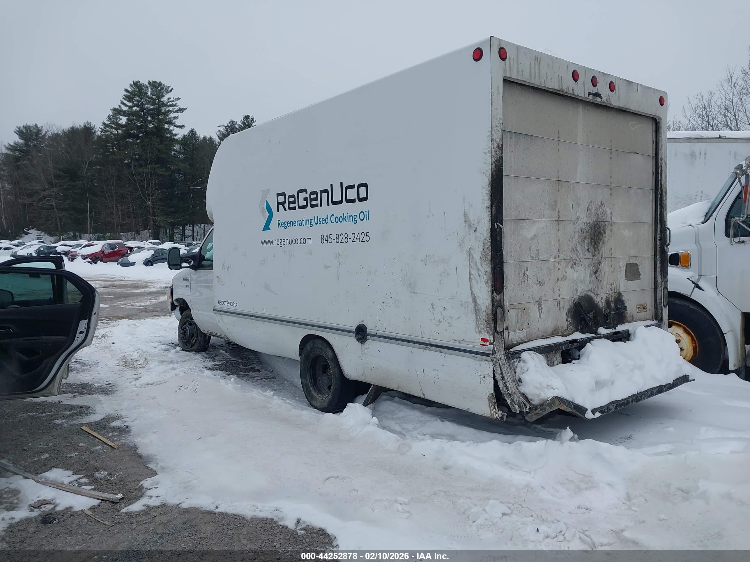 FORD E-350 image 3