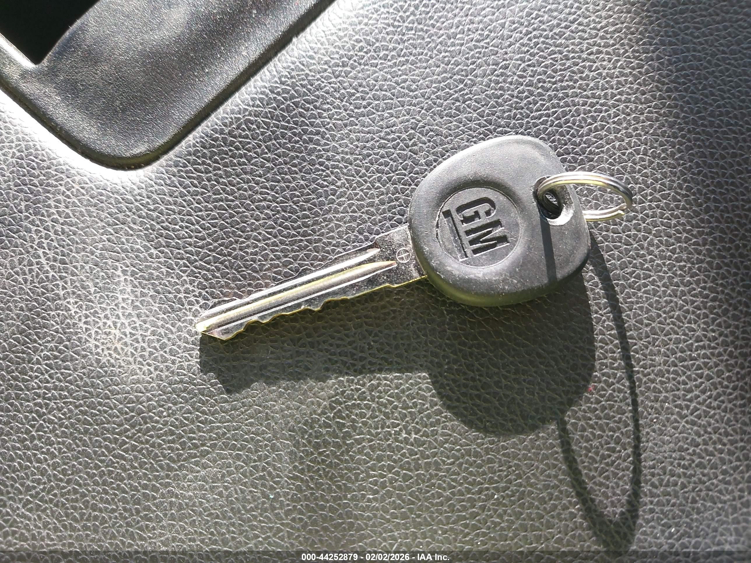 CHEVROLET SILVERADO image 11